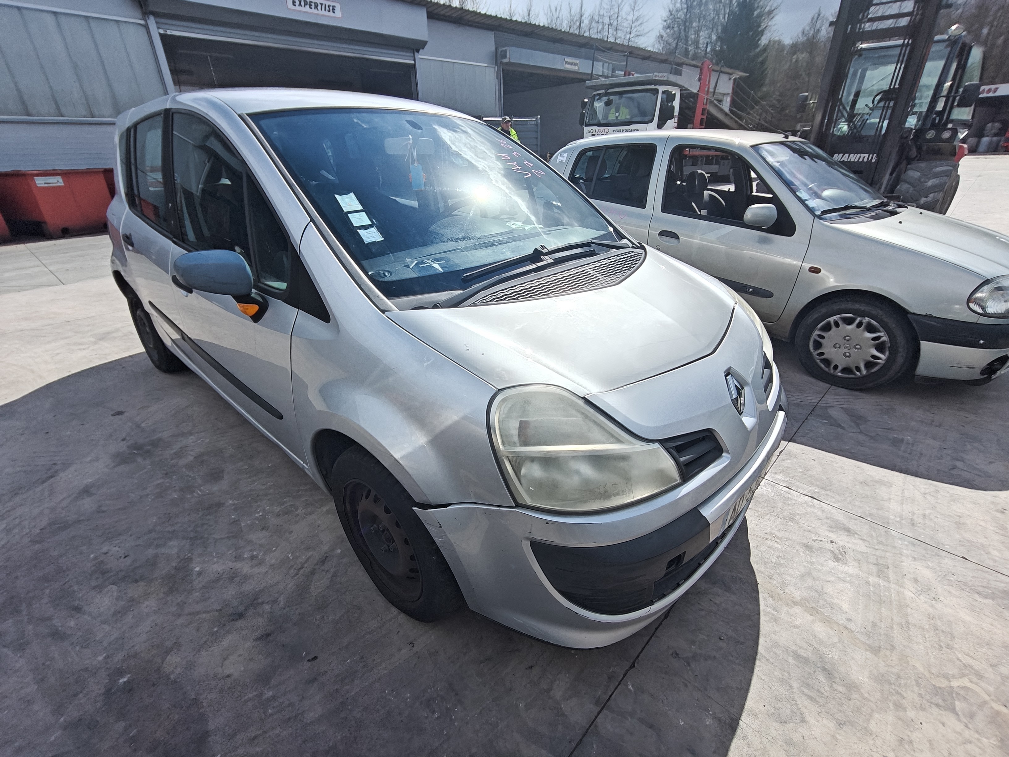 Feu arriere principal droit (feux) pour RENAULT GRAND MODUS PHASE 2 Feu arriere principal droit (feux) pour RENAULT GRAND MODUS PHASE 2