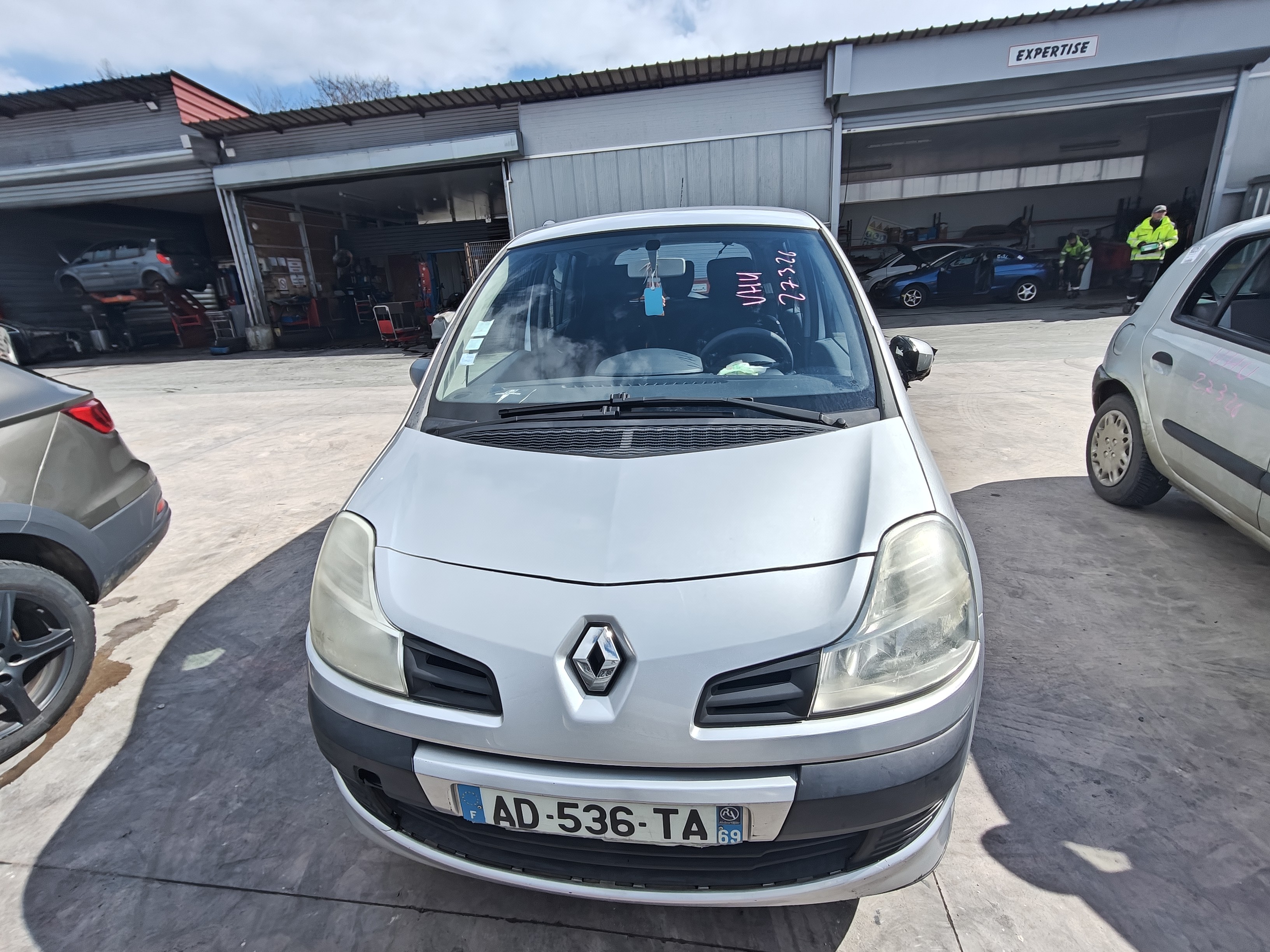 Feu arriere principal droit (feux) pour RENAULT GRAND MODUS PHASE 2 Feu arriere principal droit (feux) pour RENAULT GRAND MODUS PHASE 2