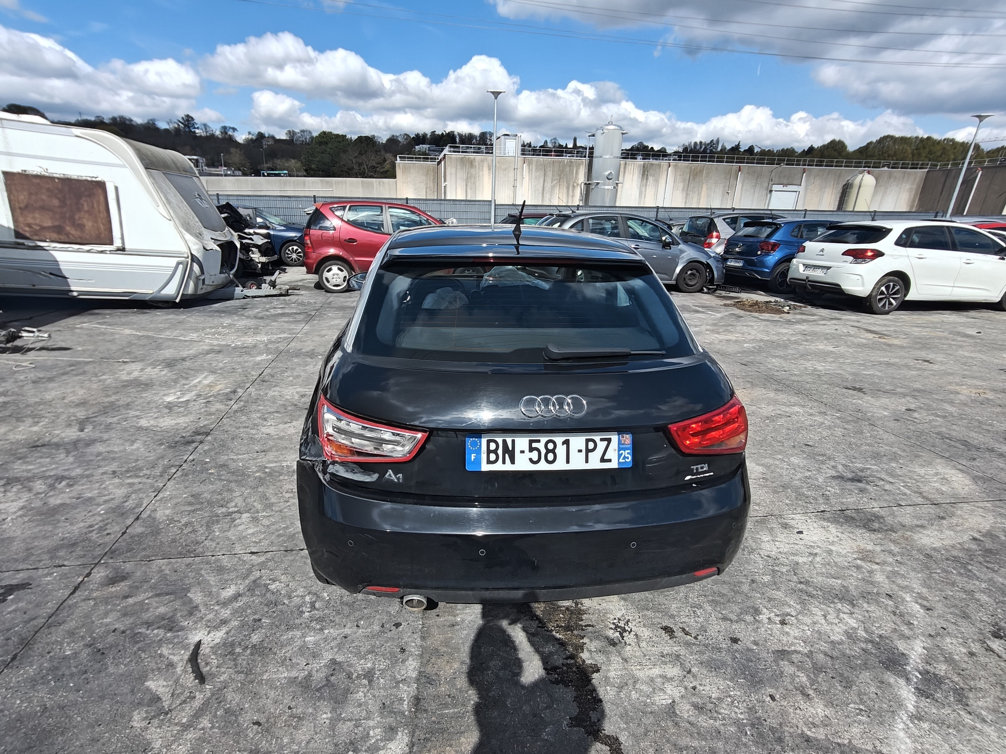 Feu arriere stop central pour AUDI A1 1 PHASE 1 Feu arriere stop central pour AUDI A1 1 PHASE 1