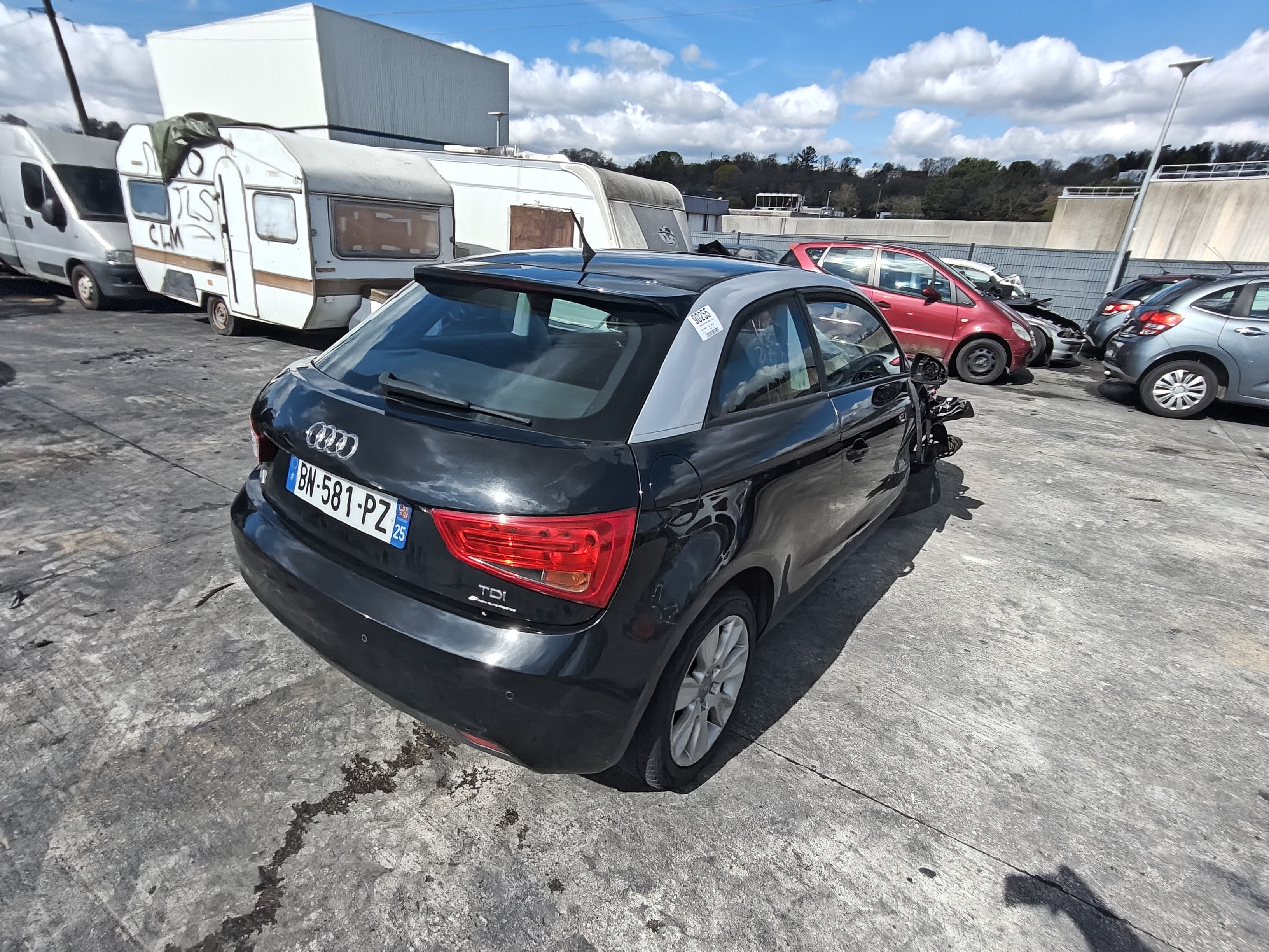 Feu arriere stop central pour AUDI A1 1 PHASE 1 Feu arriere stop central pour AUDI A1 1 PHASE 1