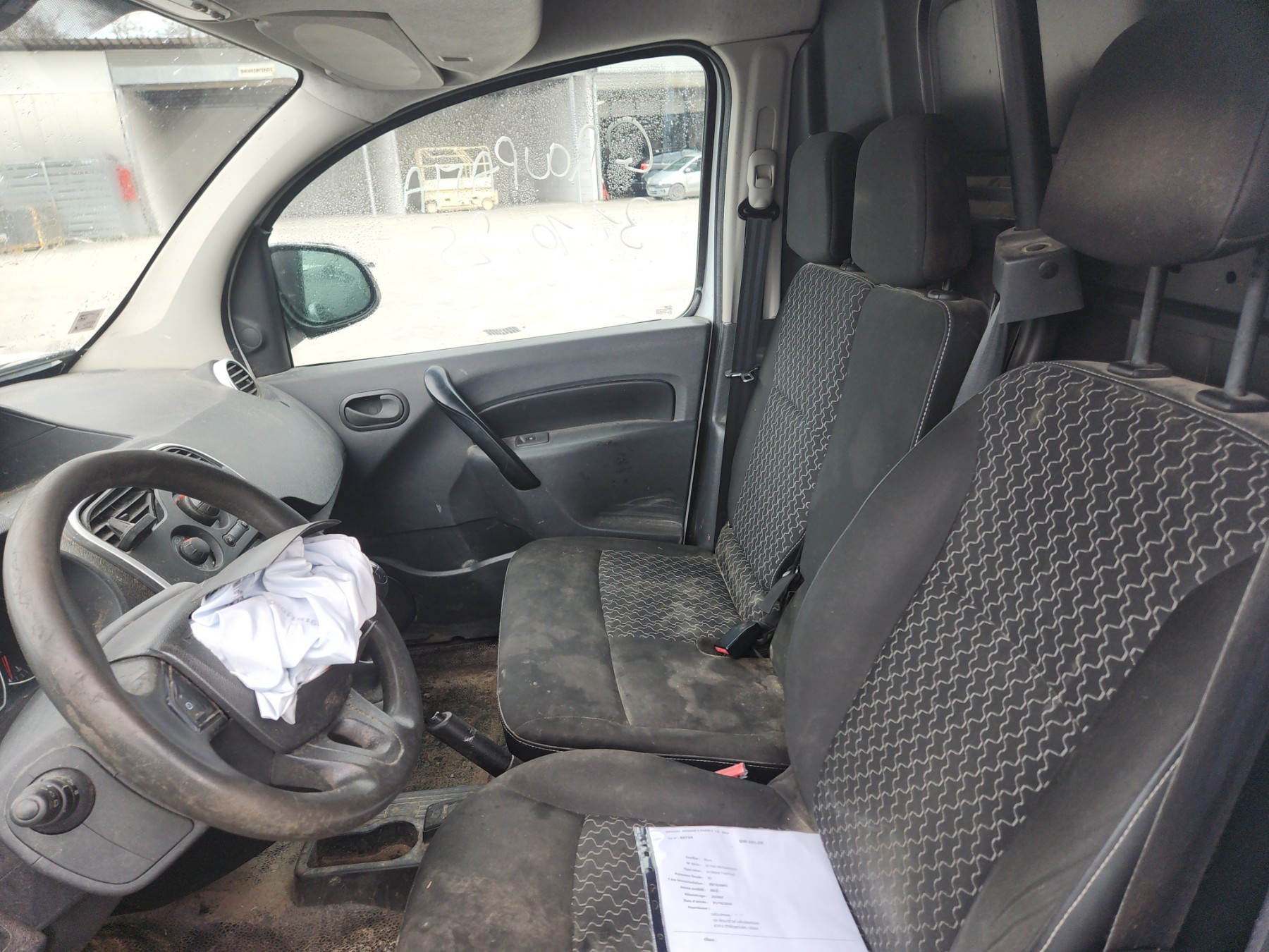 Feu arriere principal droit (feux) pour RENAULT KANGOO 2 PHASE 2 Feu arriere principal droit (feux) pour RENAULT KANGOO 2 PHASE 2