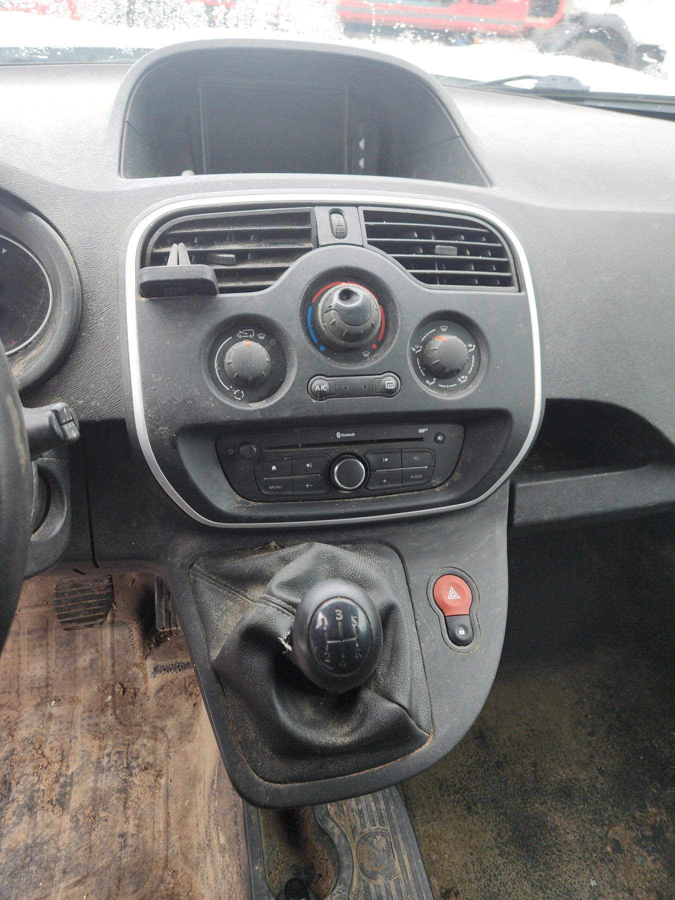 Feu arriere principal droit (feux) pour RENAULT KANGOO 2 PHASE 2 Feu arriere principal droit (feux) pour RENAULT KANGOO 2 PHASE 2