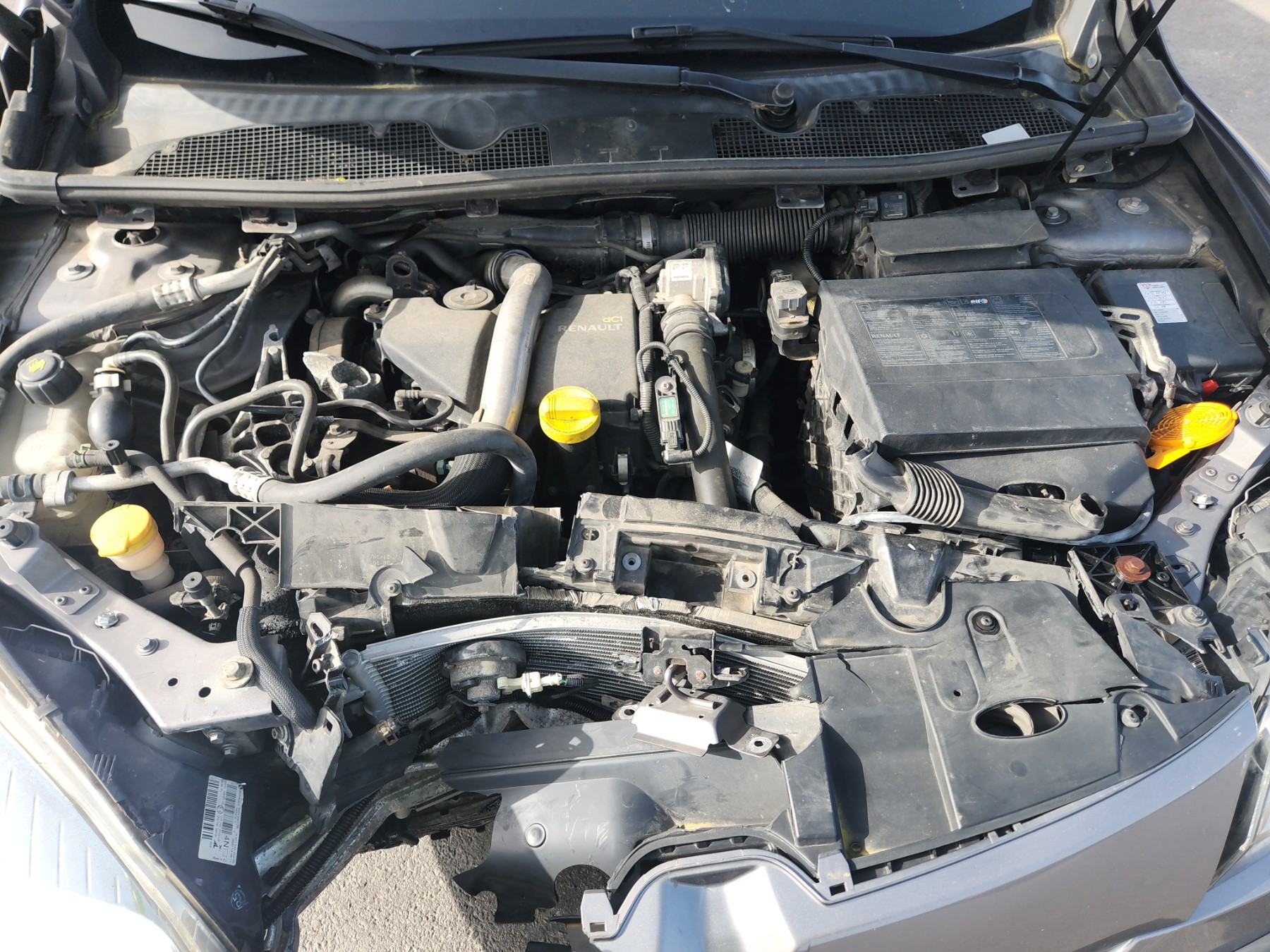 Pare choc arriere pour RENAULT MEGANE 3 PHASE 1 BREAK Pare choc arriere pour RENAULT MEGANE 3 PHASE 1 BREAK