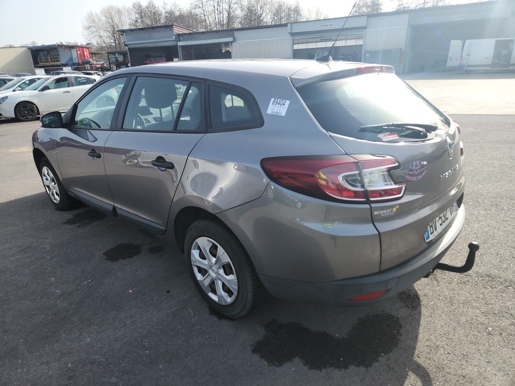 Pare choc arriere pour RENAULT MEGANE 3 PHASE 1 BREAK Pare choc arriere pour RENAULT MEGANE 3 PHASE 1 BREAK