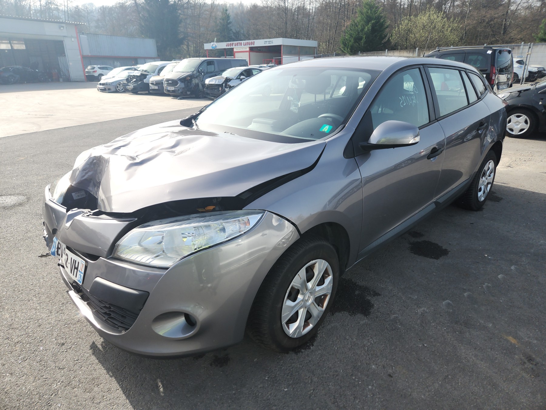Pare choc arriere pour RENAULT MEGANE 3 PHASE 1 BREAK Pare choc arriere pour RENAULT MEGANE 3 PHASE 1 BREAK