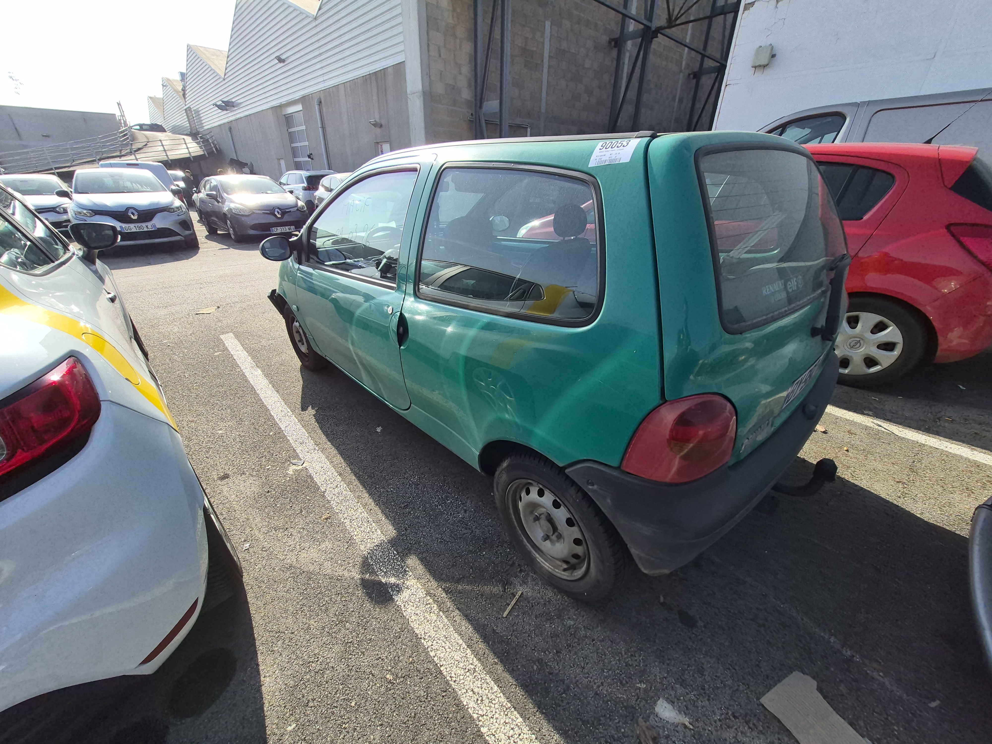 Com (Bloc Contacteur Tournant+Commodo Essuie Glace+Commodo Phare) pour RENAULT TWINGO 1 PHASE 1 Com (Bloc Contacteur Tournant+Commodo Essuie Glace+Commodo Phare) pour RENAULT TWINGO 1 PHASE 1