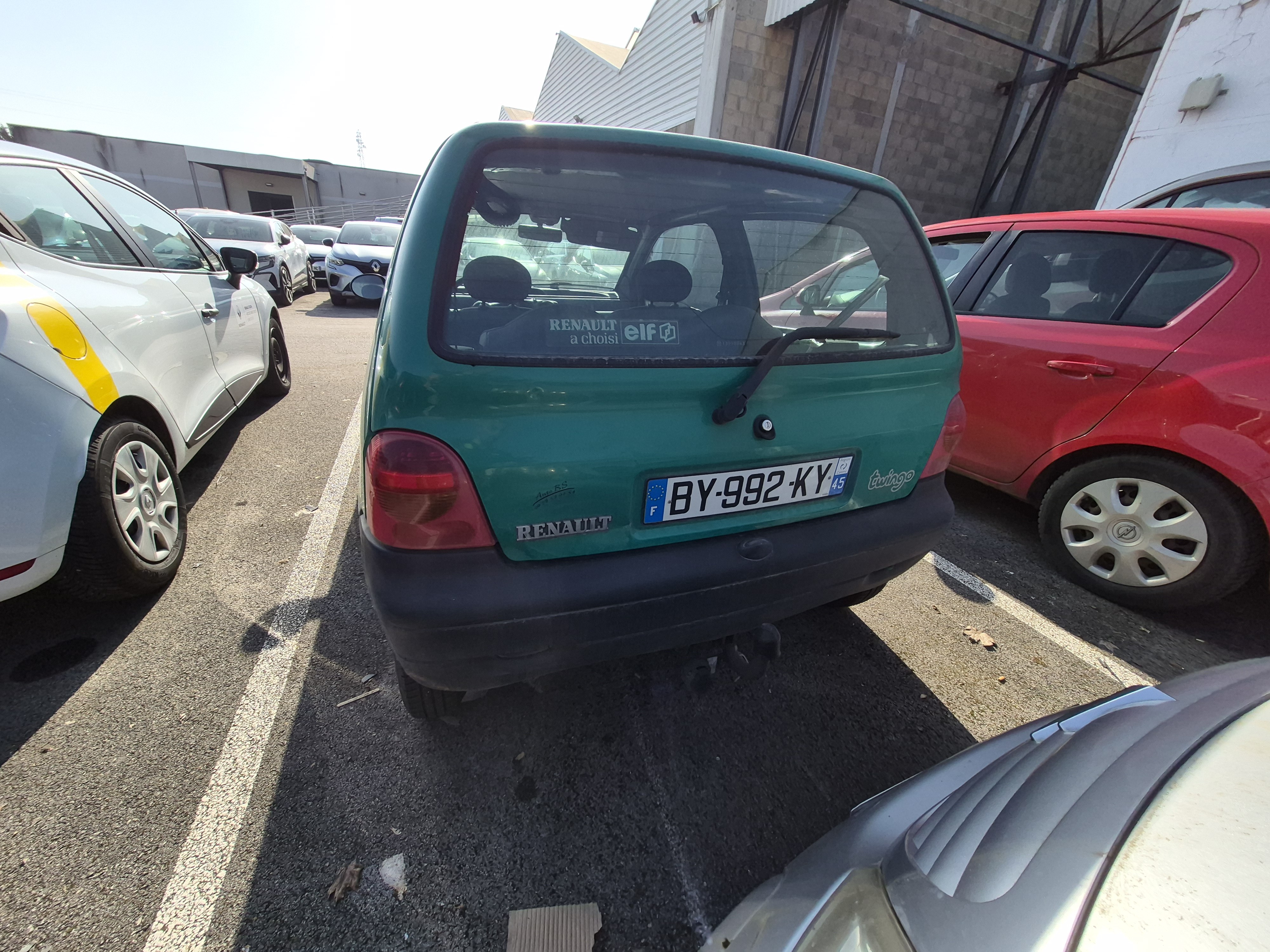 Com (Bloc Contacteur Tournant+Commodo Essuie Glace+Commodo Phare) pour RENAULT TWINGO 1 PHASE 1 Com (Bloc Contacteur Tournant+Commodo Essuie Glace+Commodo Phare) pour RENAULT TWINGO 1 PHASE 1