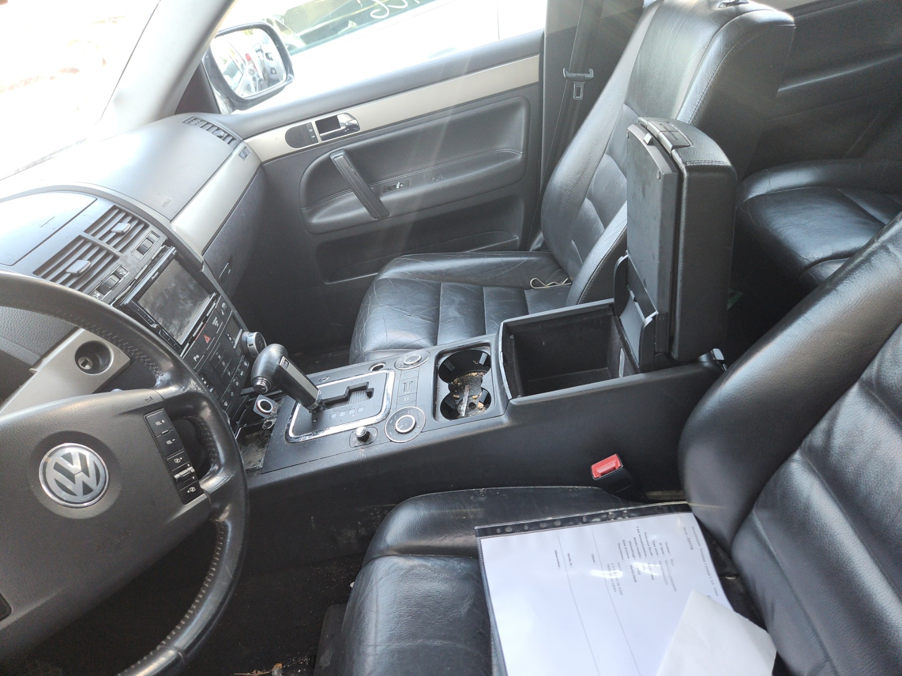 Feu arriere principal droit (feux) pour VOLKSWAGEN TOUAREG 1 PHASE 1 Feu arriere principal droit (feux) pour VOLKSWAGEN TOUAREG 1 PHASE 1