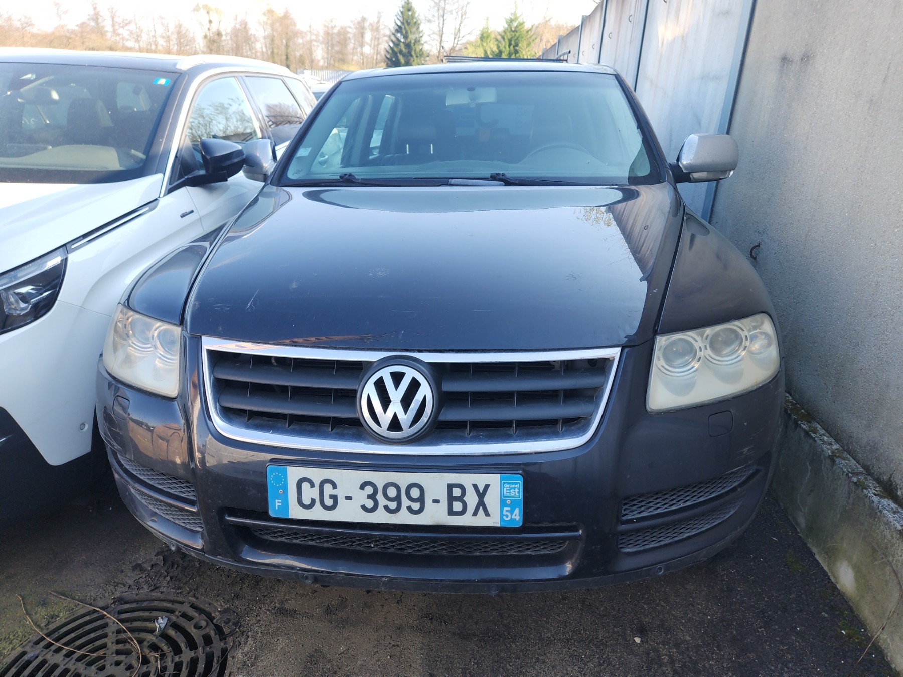 Feu arriere principal droit (feux) pour VOLKSWAGEN TOUAREG 1 PHASE 1 Feu arriere principal droit (feux) pour VOLKSWAGEN TOUAREG 1 PHASE 1