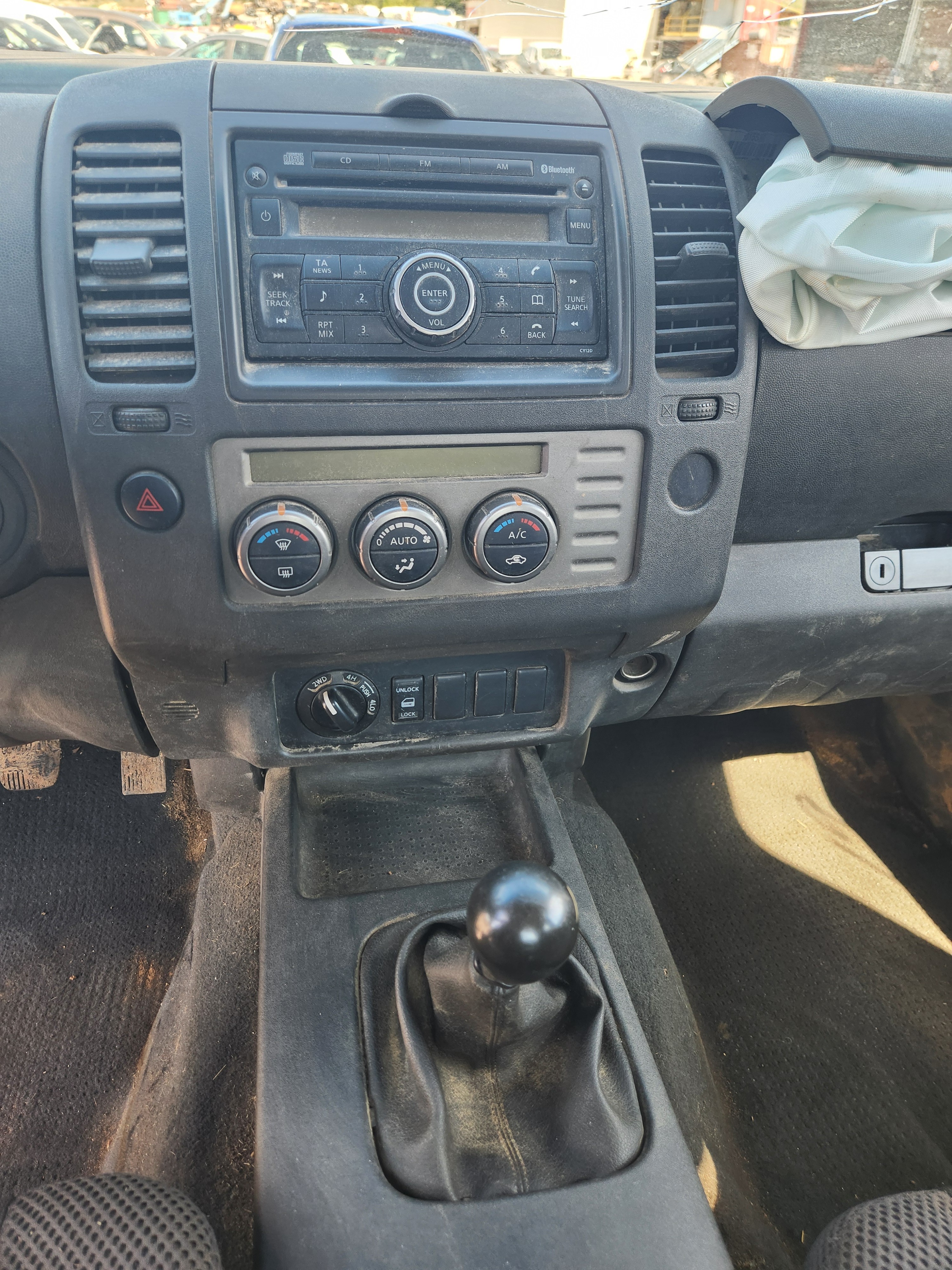 Cremaillere assistee pour NISSAN NAVARA 1 PHASE 1 Cremaillere assistee pour NISSAN NAVARA 1 PHASE 1