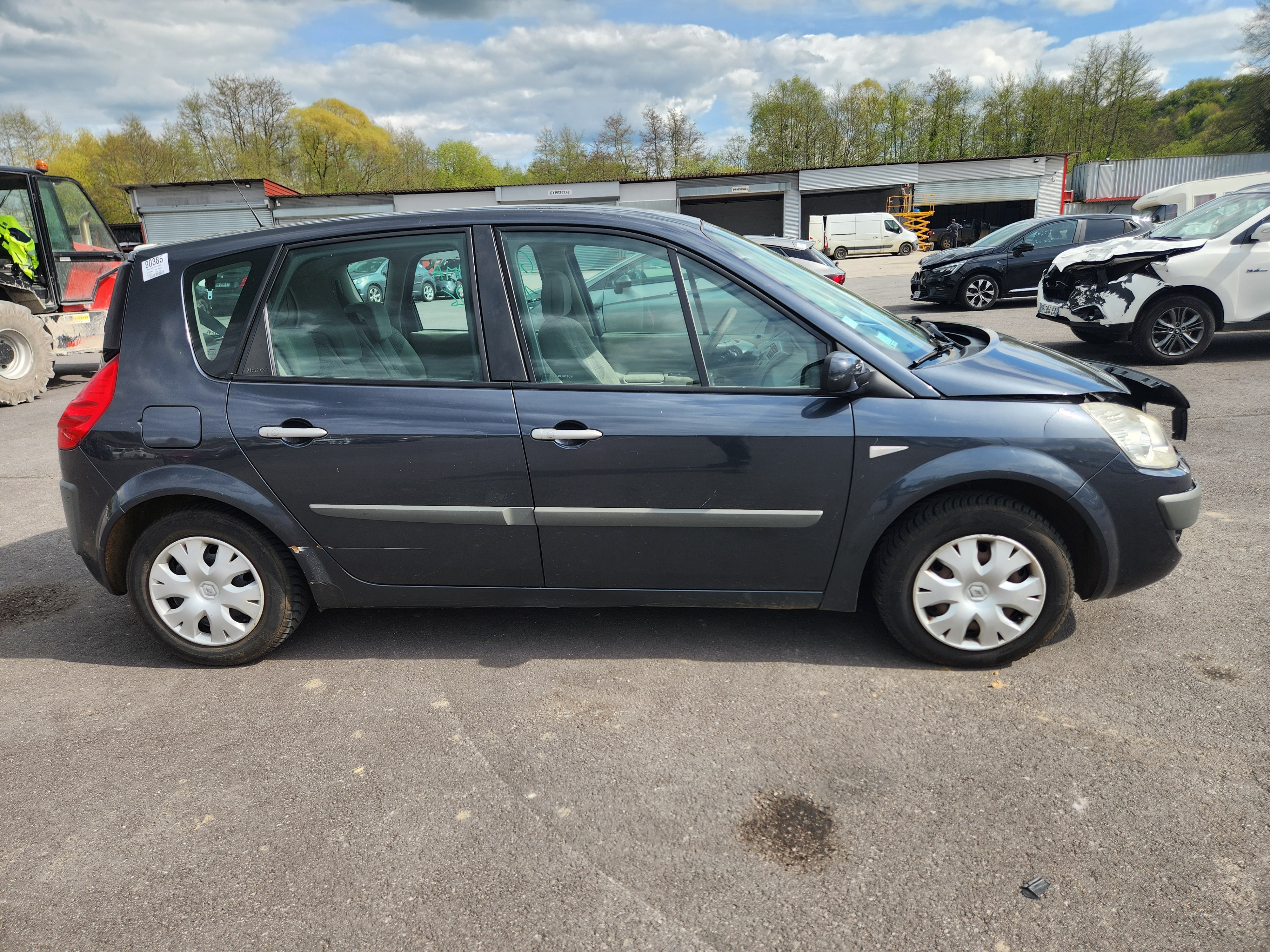 Enjoliveur pour RENAULT SCENIC 2 PHASE 2 Enjoliveur pour RENAULT SCENIC 2 PHASE 2