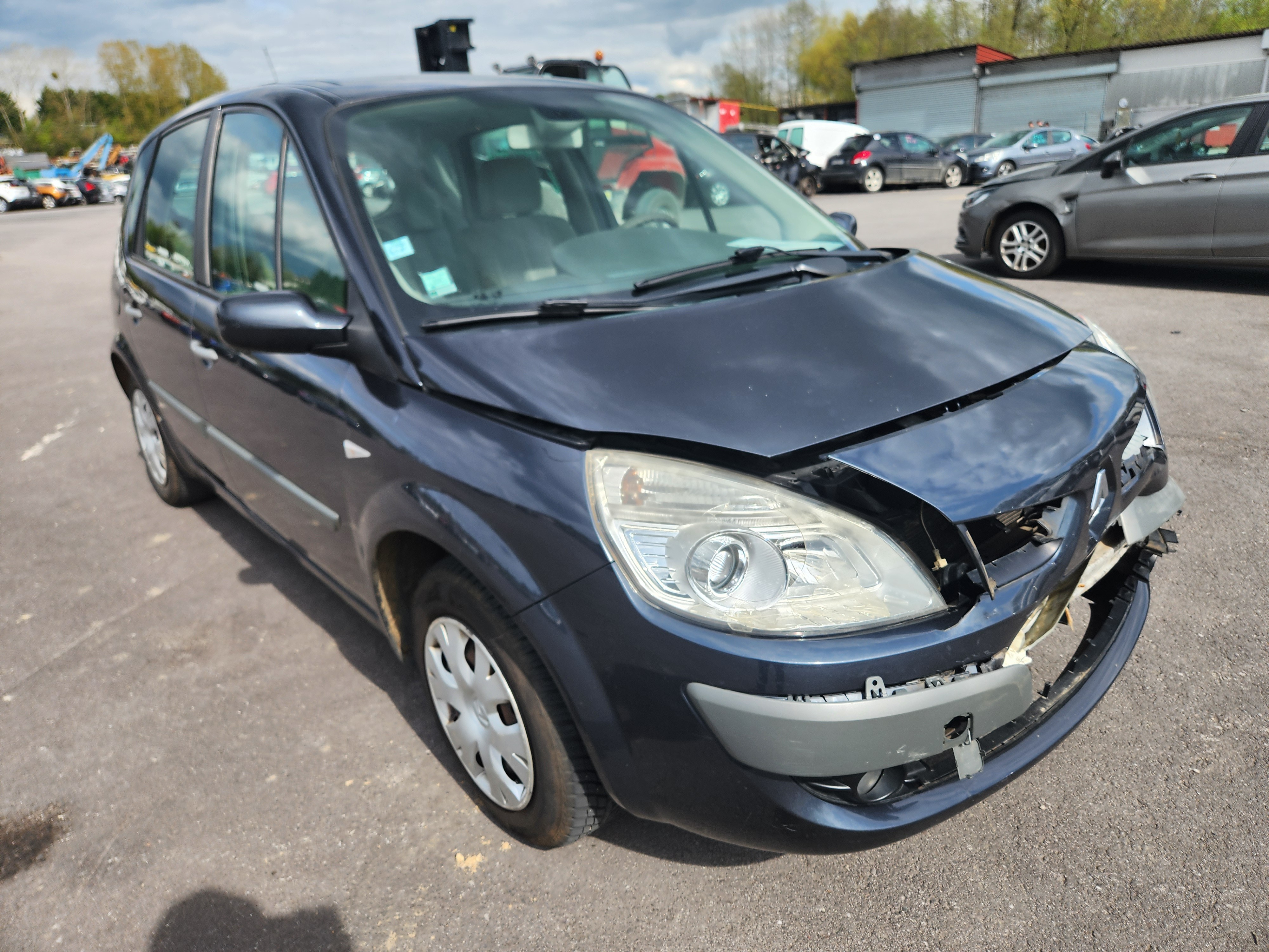 Enjoliveur pour RENAULT SCENIC 2 PHASE 2 Enjoliveur pour RENAULT SCENIC 2 PHASE 2