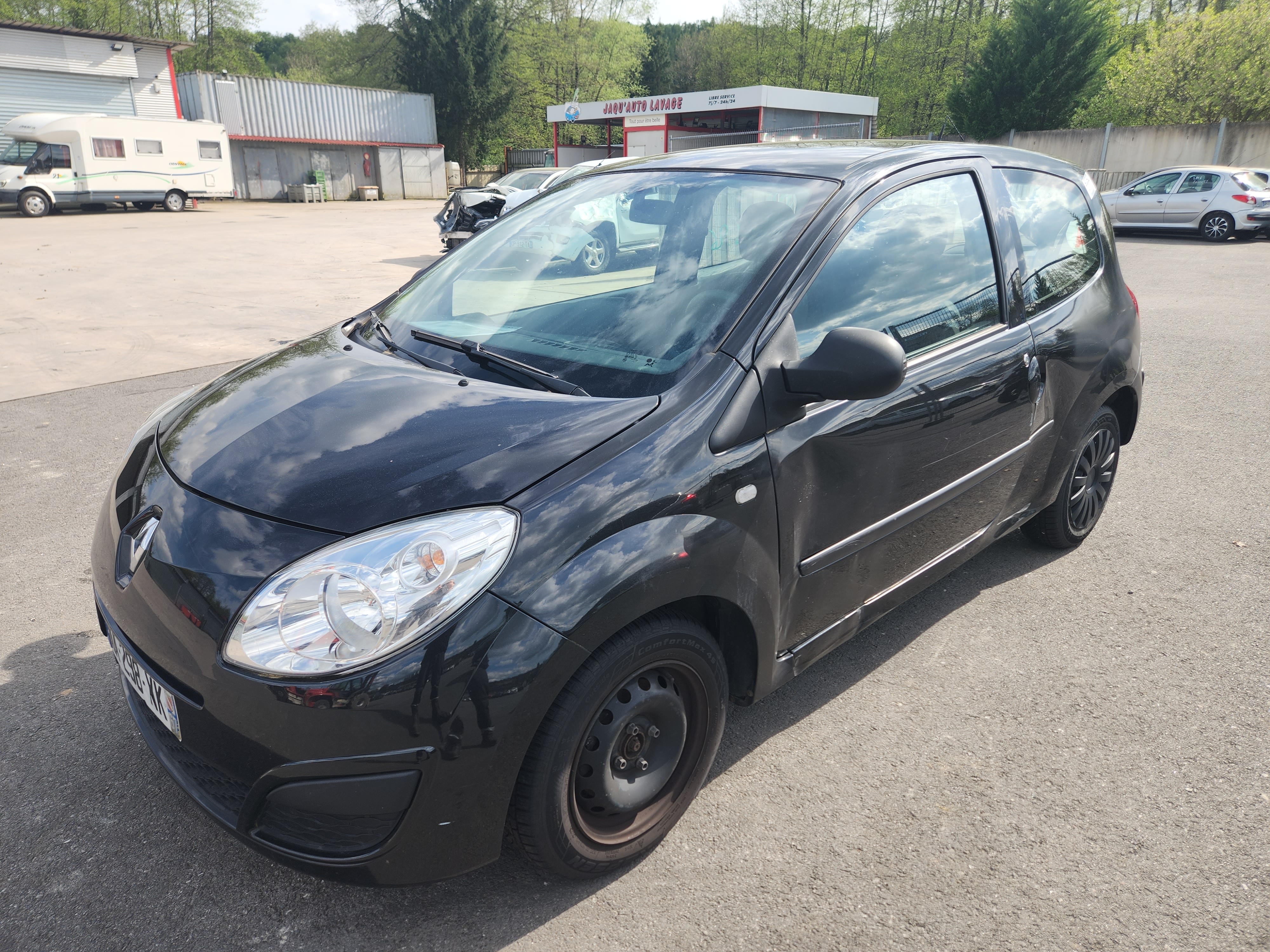 Pivot de moyeu avant droit pour RENAULT TWINGO 2 PHASE 1 Pivot de moyeu avant droit pour RENAULT TWINGO 2 PHASE 1