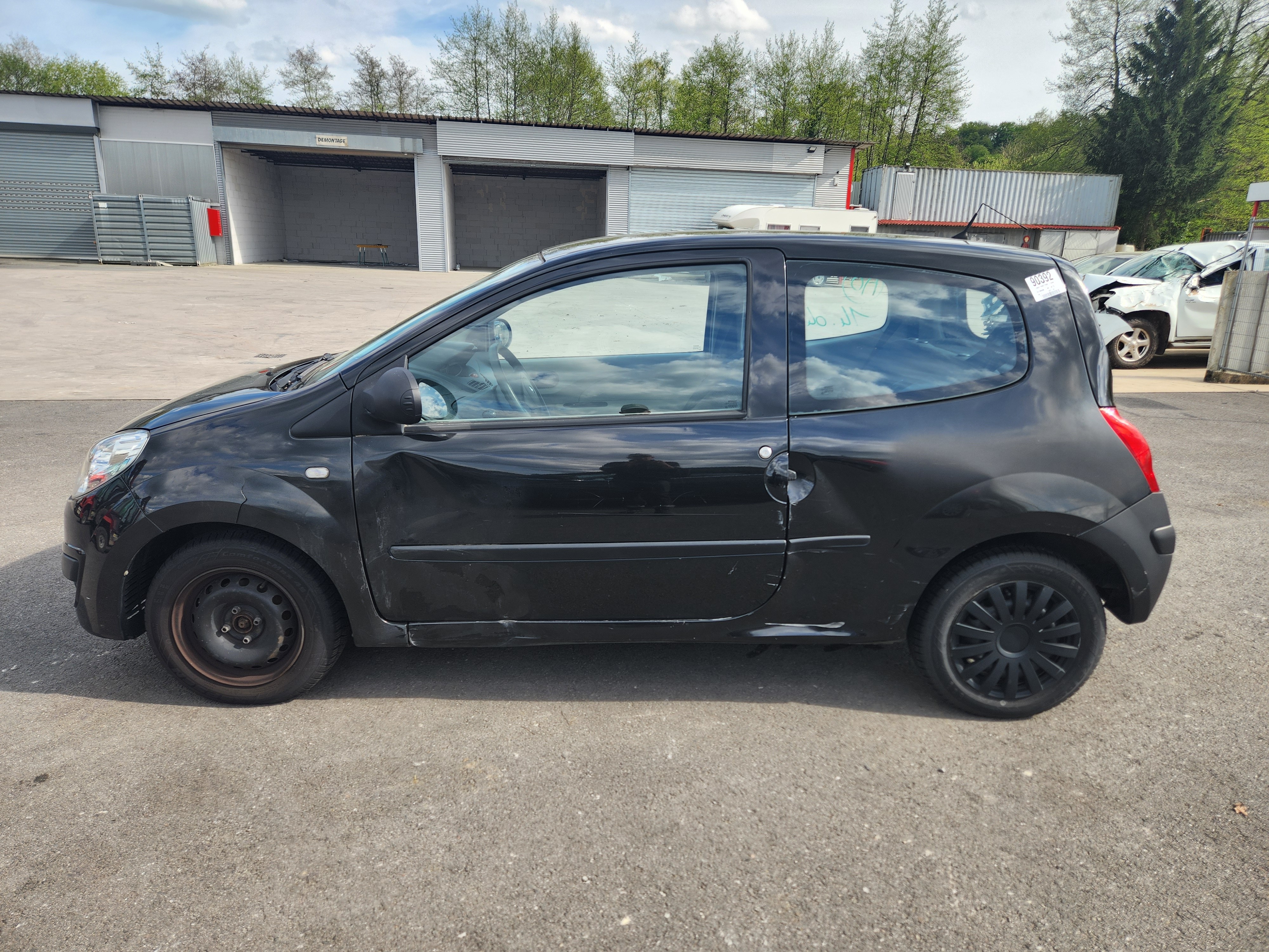 Pivot de moyeu avant droit pour RENAULT TWINGO 2 PHASE 1 Pivot de moyeu avant droit pour RENAULT TWINGO 2 PHASE 1
