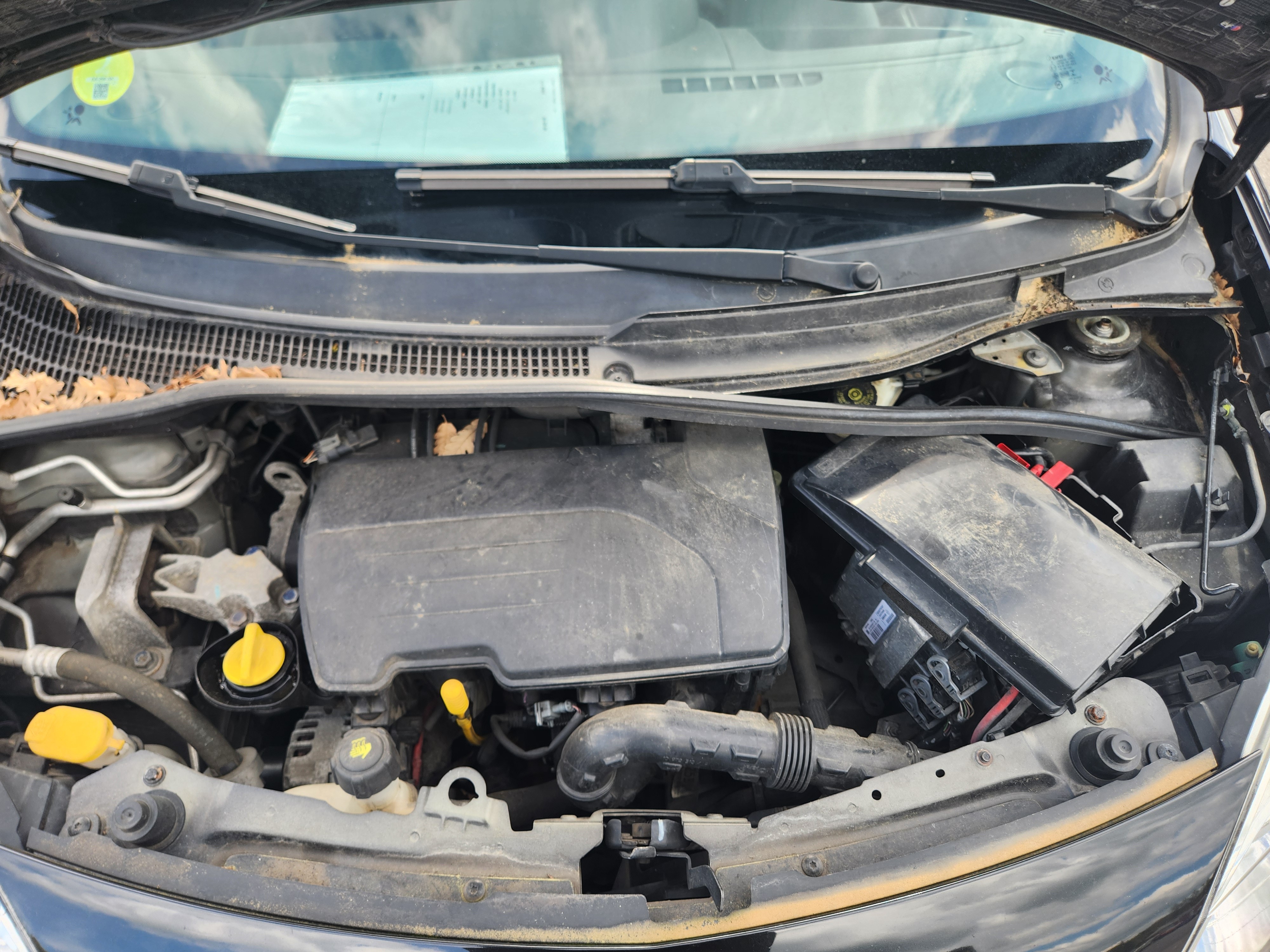 Pivot de moyeu avant droit pour RENAULT TWINGO 2 PHASE 1 Pivot de moyeu avant droit pour RENAULT TWINGO 2 PHASE 1