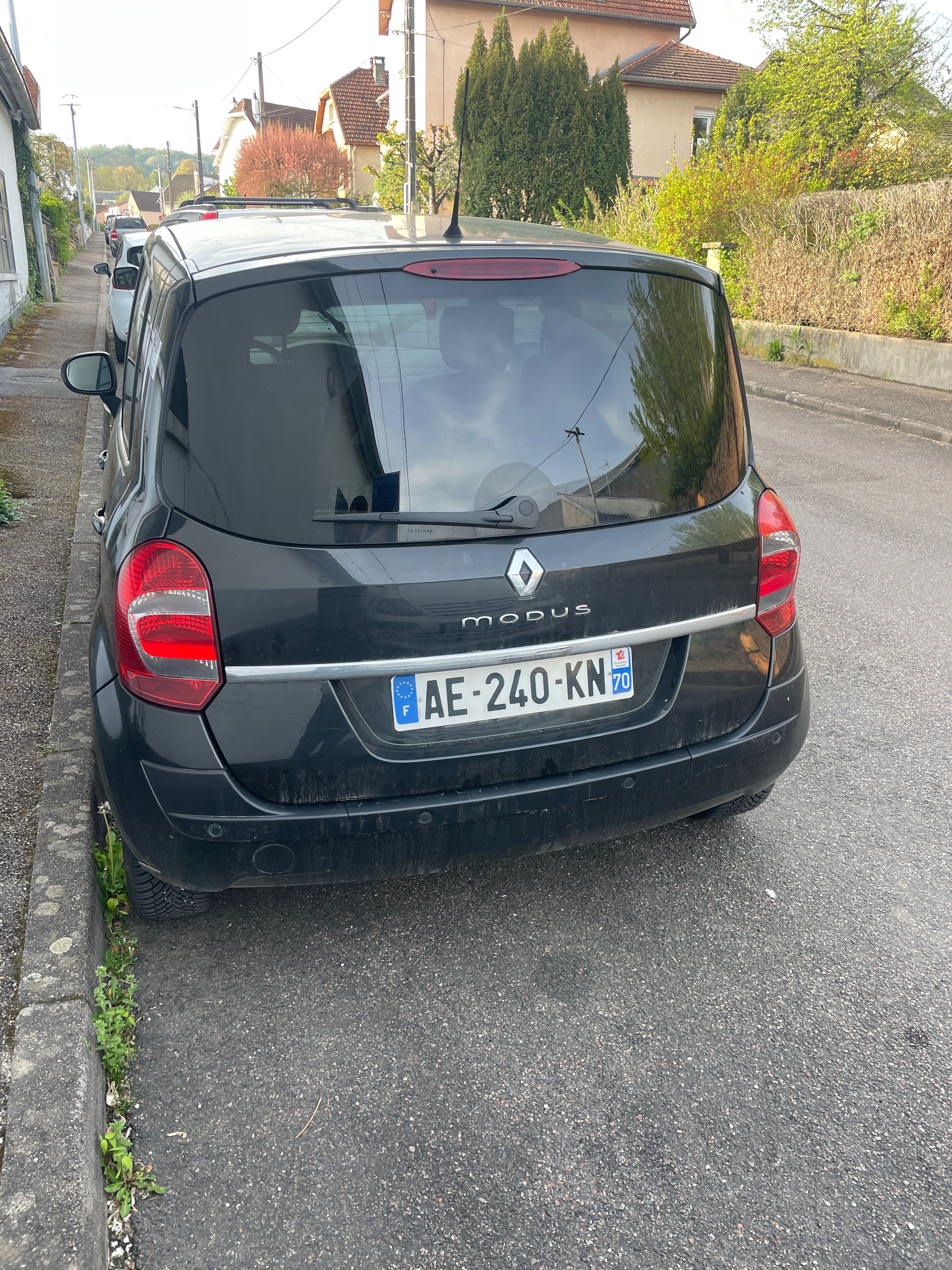 Optique avant principal gauche (feux)(phare) pour RENAULT MODUS PHASE 2 Optique avant principal gauche (feux)(phare) pour RENAULT MODUS PHASE 2