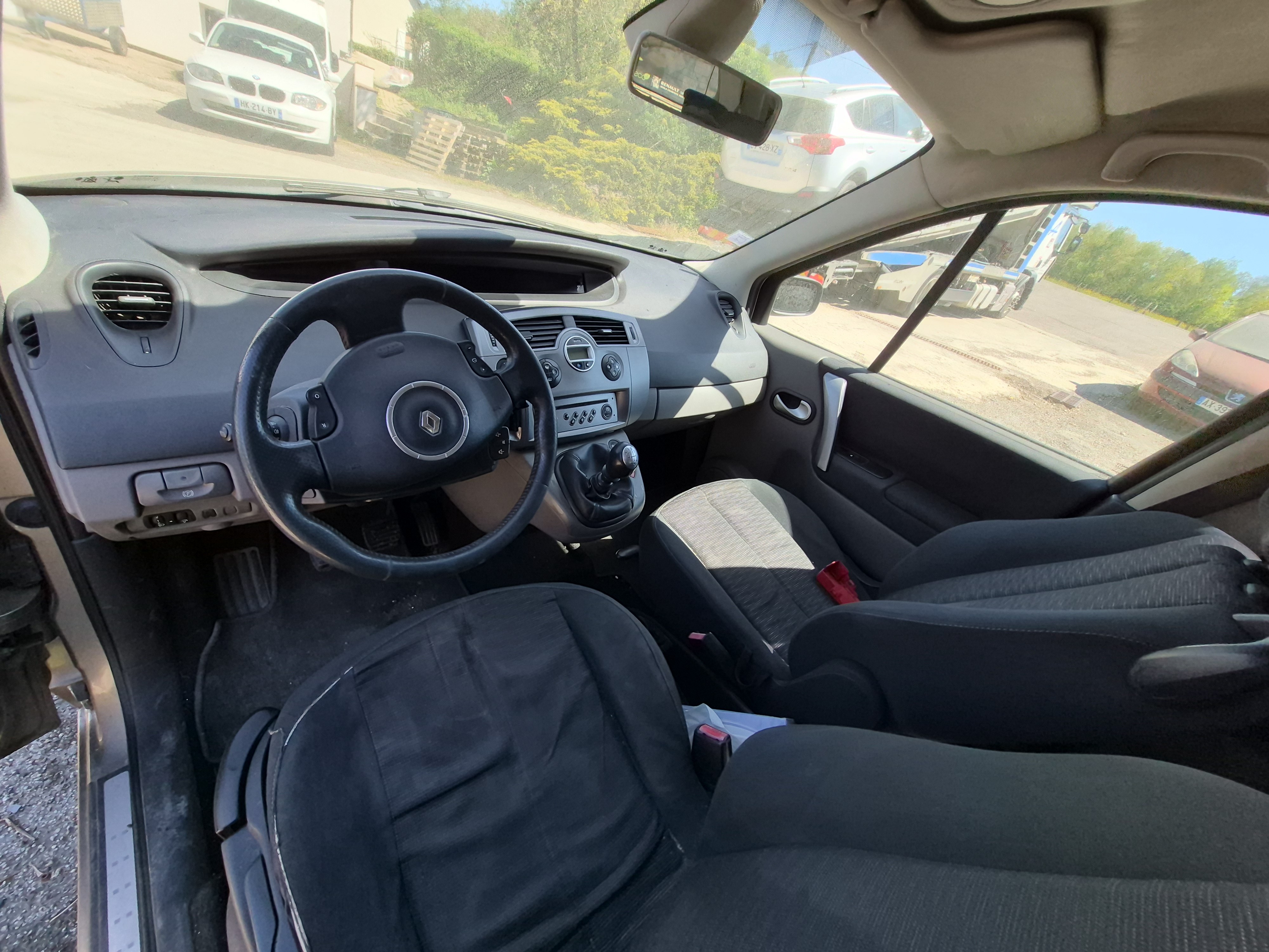 Optique avant principal gauche (feux)(phare) pour RENAULT SCENIC 2 PHASE 2 Optique avant principal gauche (feux)(phare) pour RENAULT SCENIC 2 PHASE 2