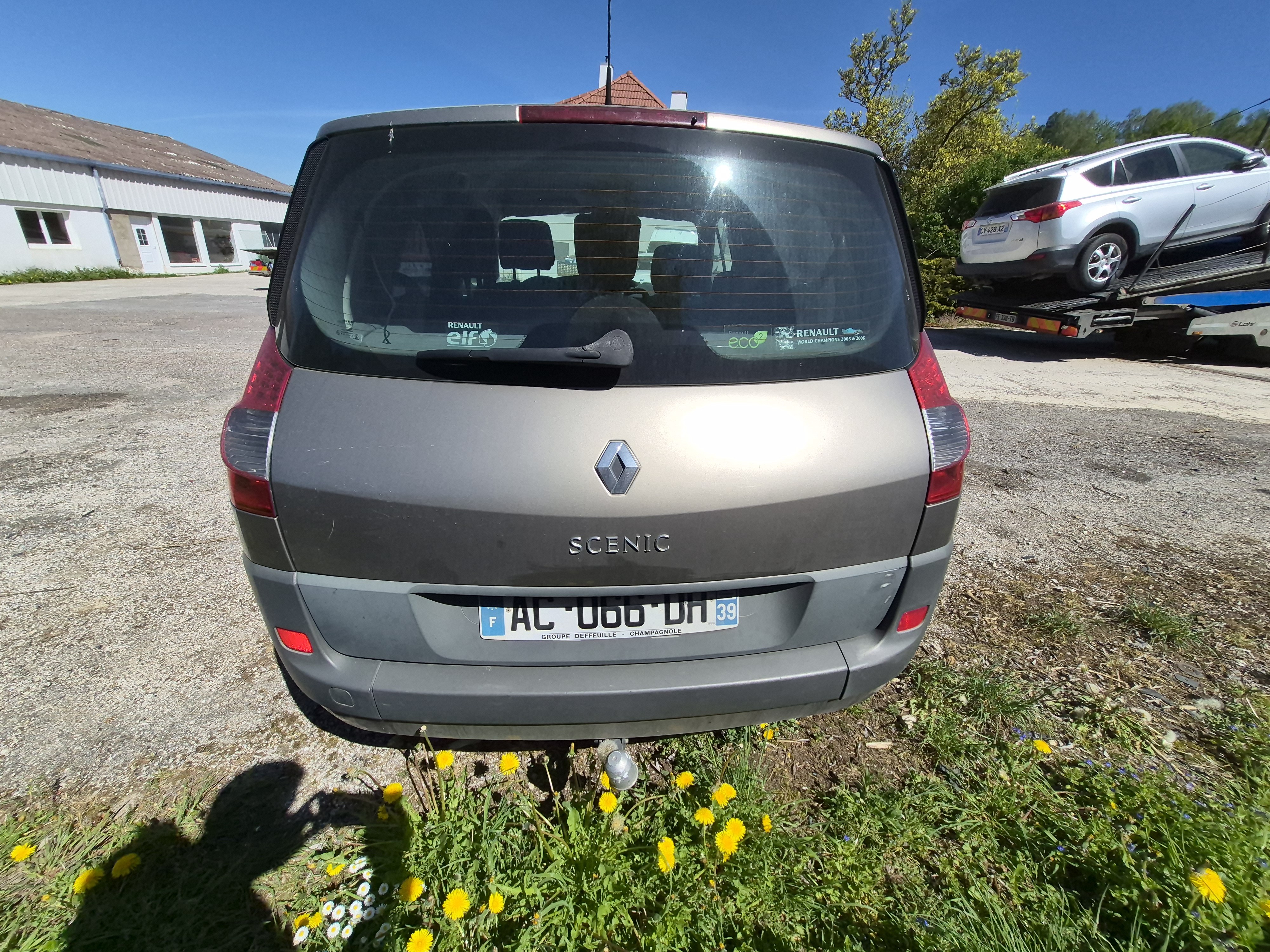 Optique avant principal gauche (feux)(phare) pour RENAULT SCENIC 2 PHASE 2 Optique avant principal gauche (feux)(phare) pour RENAULT SCENIC 2 PHASE 2