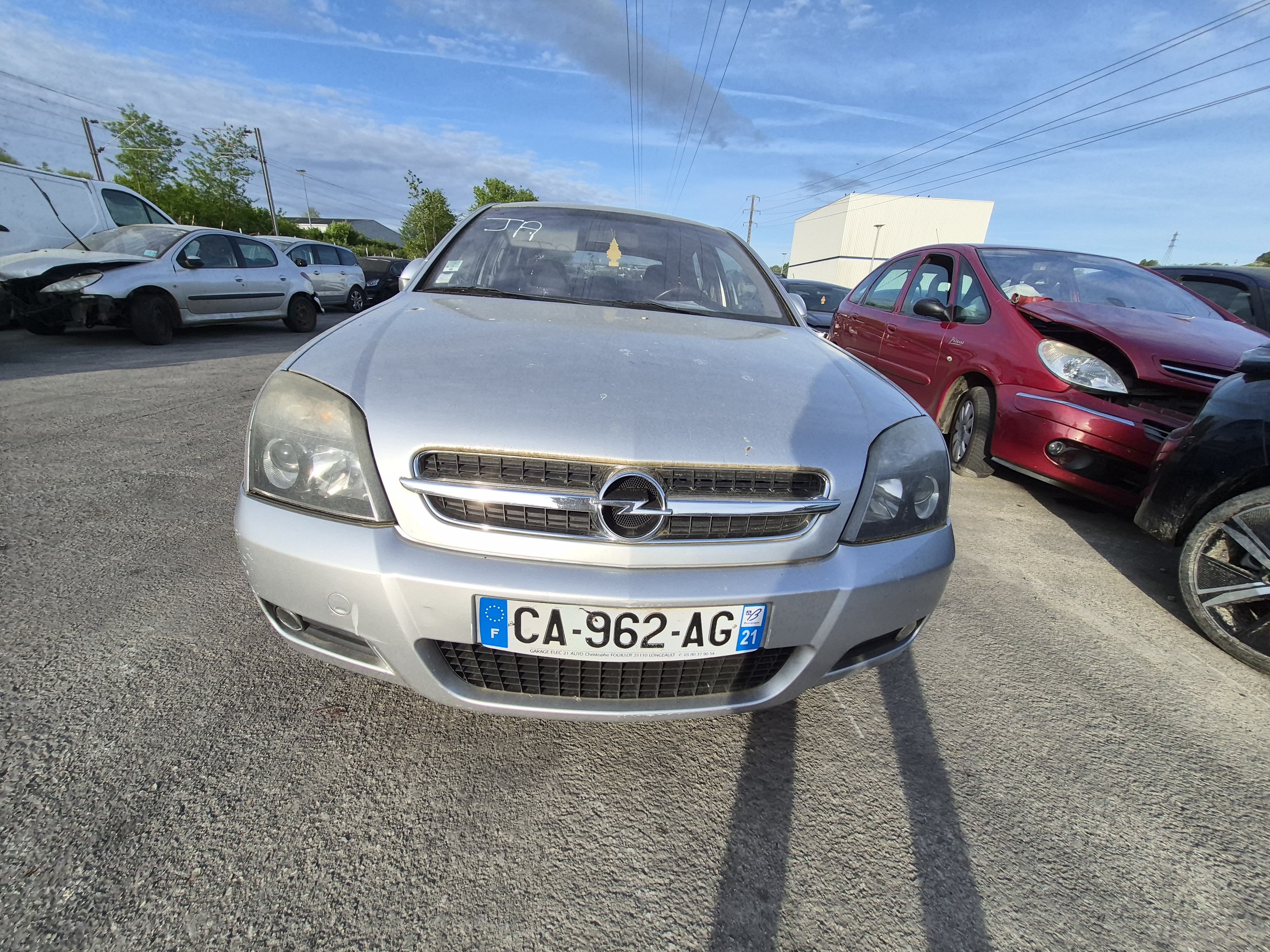Aile avant droit pour OPEL VECTRA C PHASE 1 Aile avant droit pour OPEL VECTRA C PHASE 1