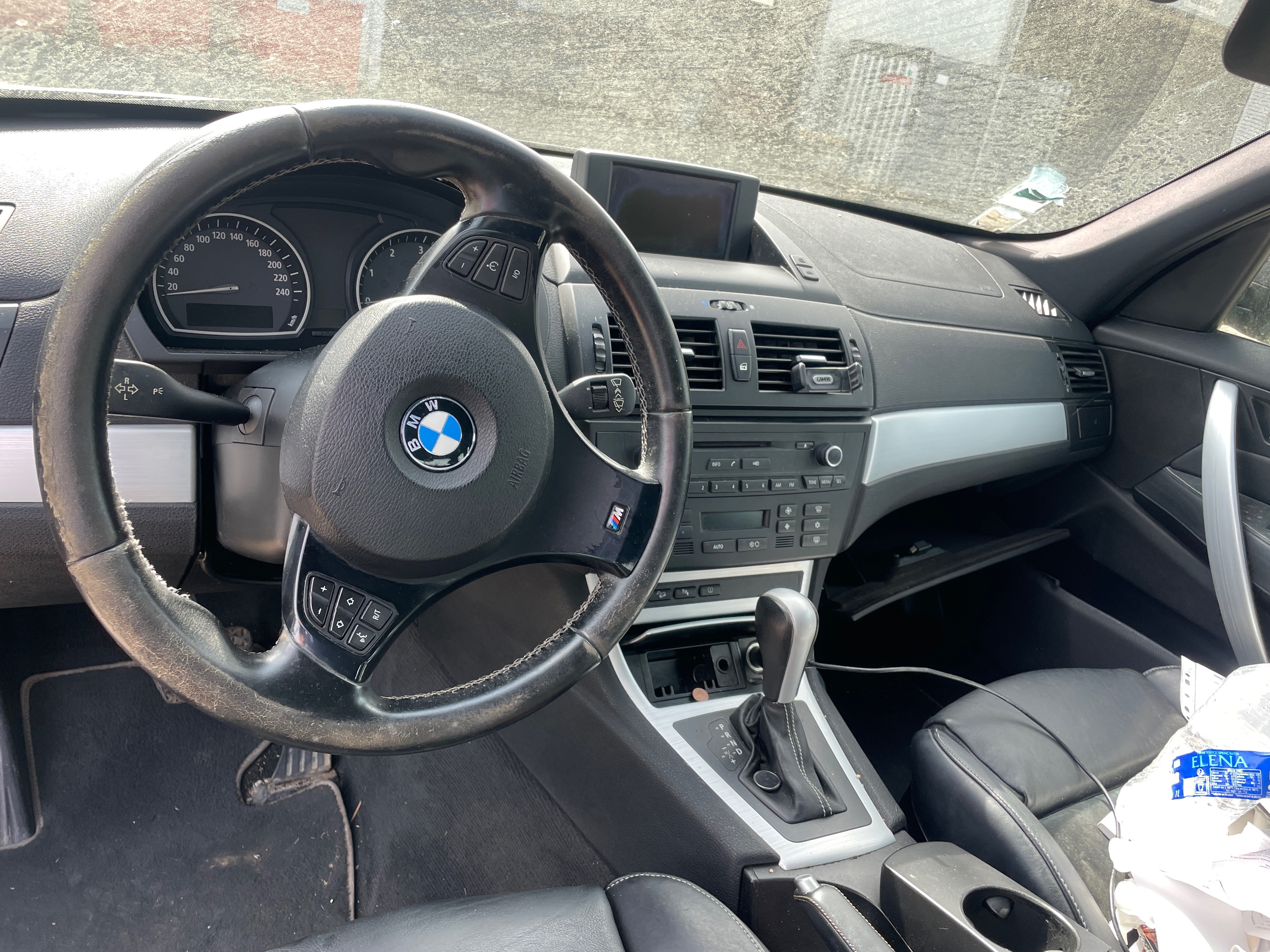 Pare choc avant pour BMW X3 E83 PHASE 2 Pare choc avant pour BMW X3 E83 PHASE 2