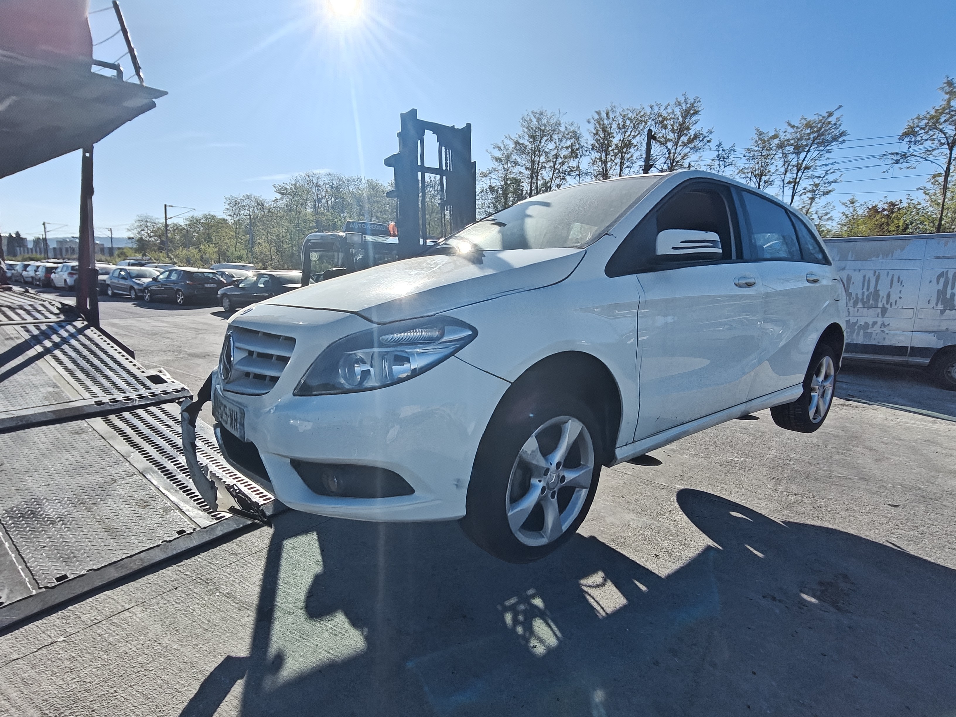 Porte arriere droit pour MERCEDES CLASSE B 246 PHASE 1 Porte arriere droit pour MERCEDES CLASSE B 246 PHASE 1