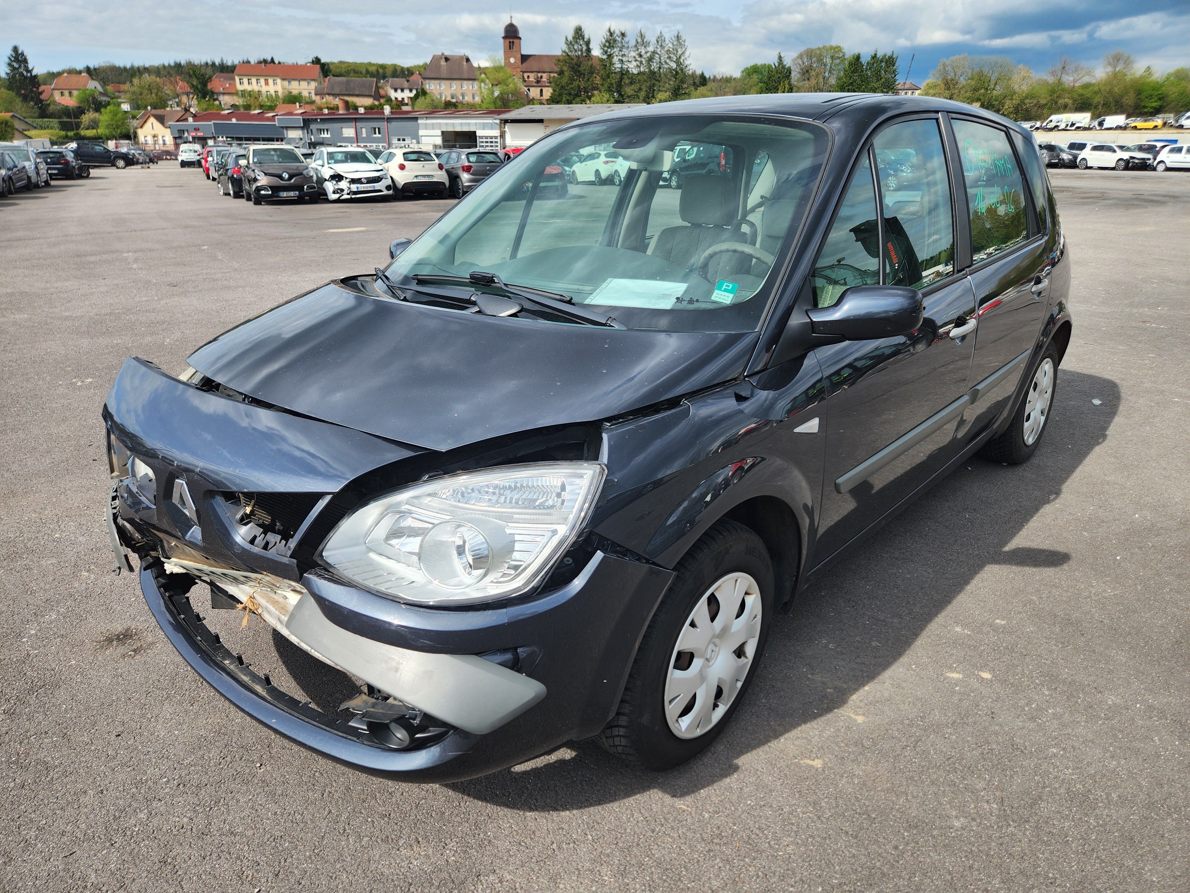 Enjoliveur pour RENAULT SCENIC 2 PHASE 2 Enjoliveur pour RENAULT SCENIC 2 PHASE 2