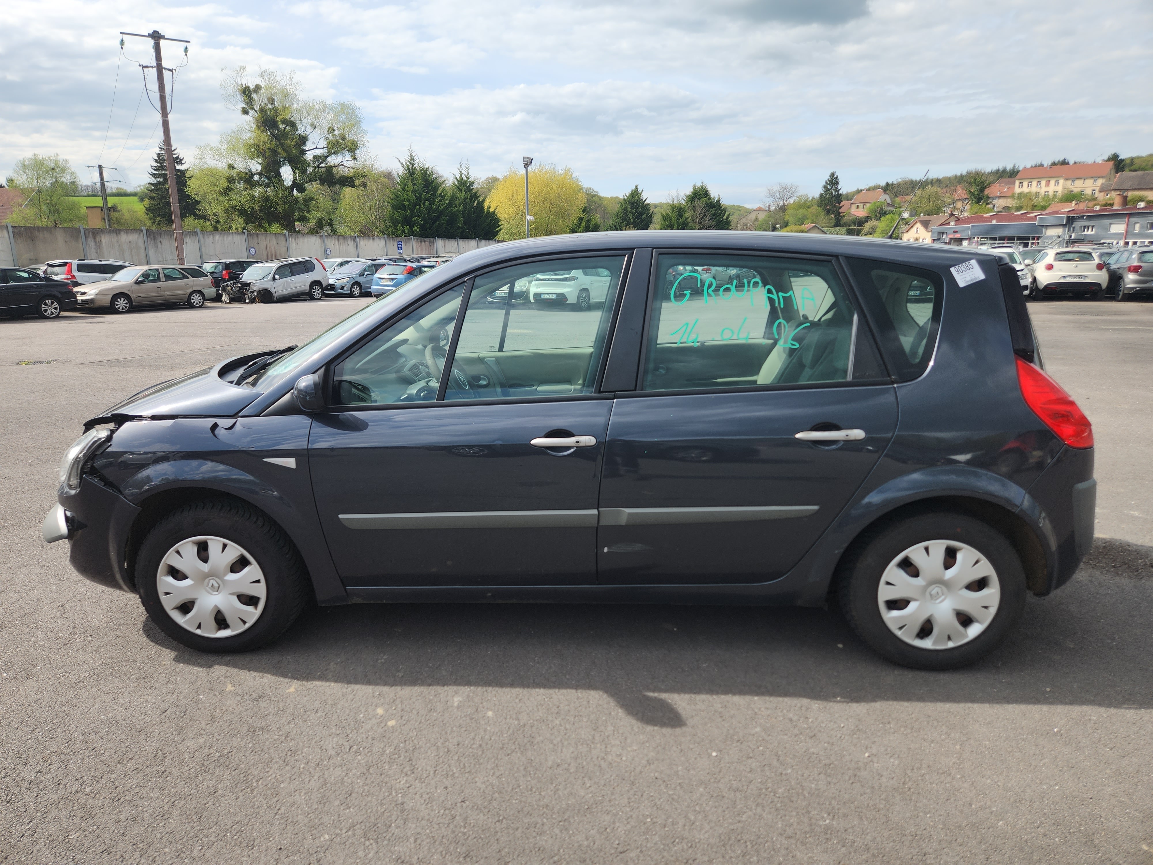 Enjoliveur pour RENAULT SCENIC 2 PHASE 2 Enjoliveur pour RENAULT SCENIC 2 PHASE 2
