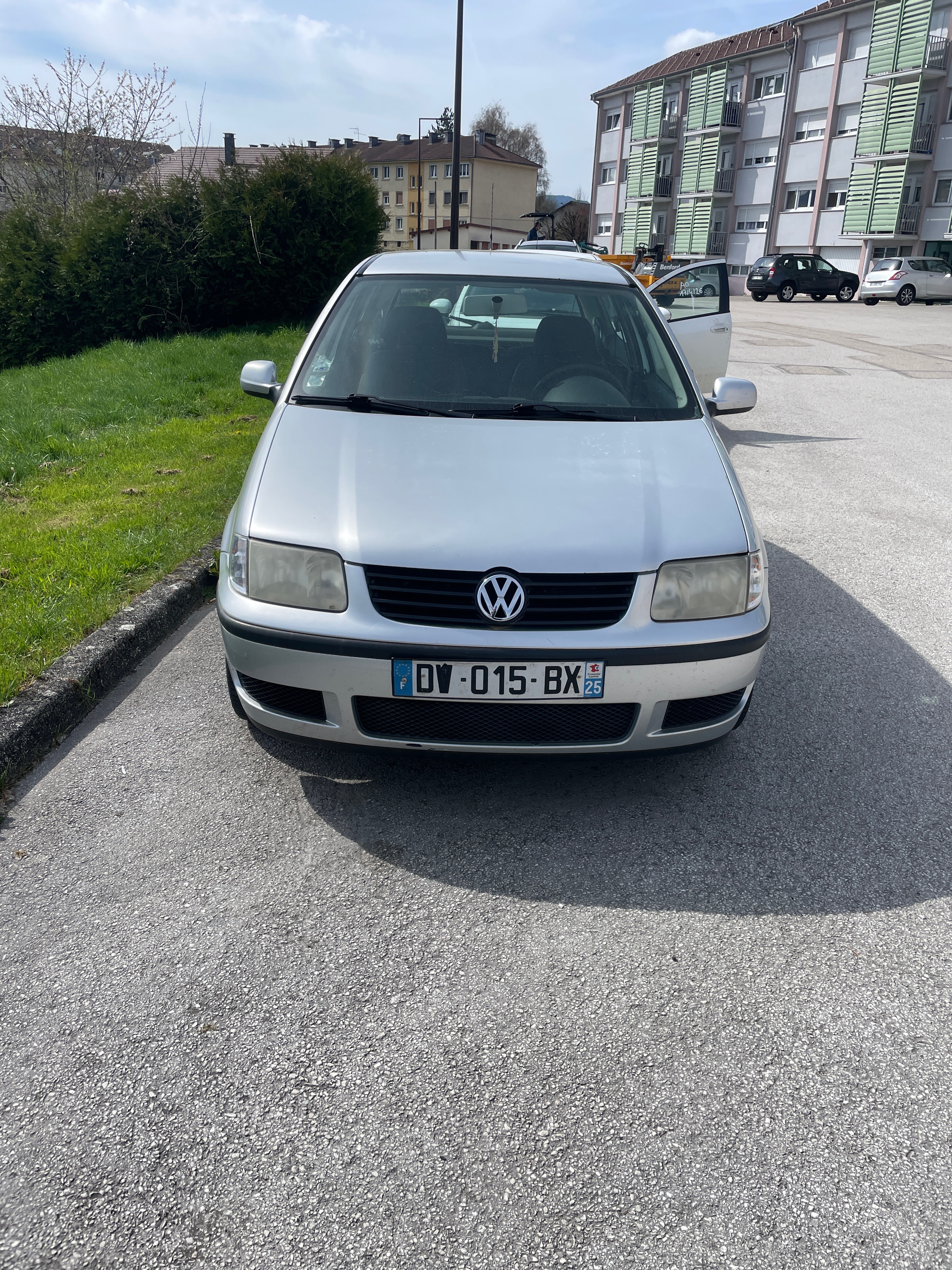 Feu arriere principal droit (feux) pour VOLKSWAGEN POLO 3 PHASE 2 Feu arriere principal droit (feux) pour VOLKSWAGEN POLO 3 PHASE 2