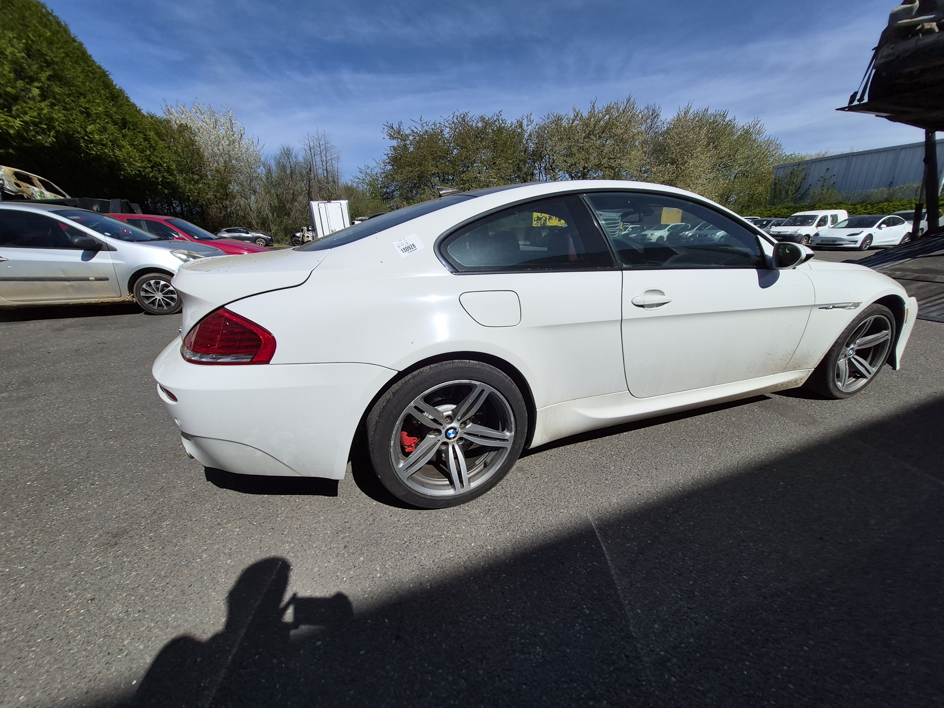 Bas de caisse droit pour BMW SERIE 6 E63 COUPE Bas de caisse droit pour BMW SERIE 6 E63 COUPE