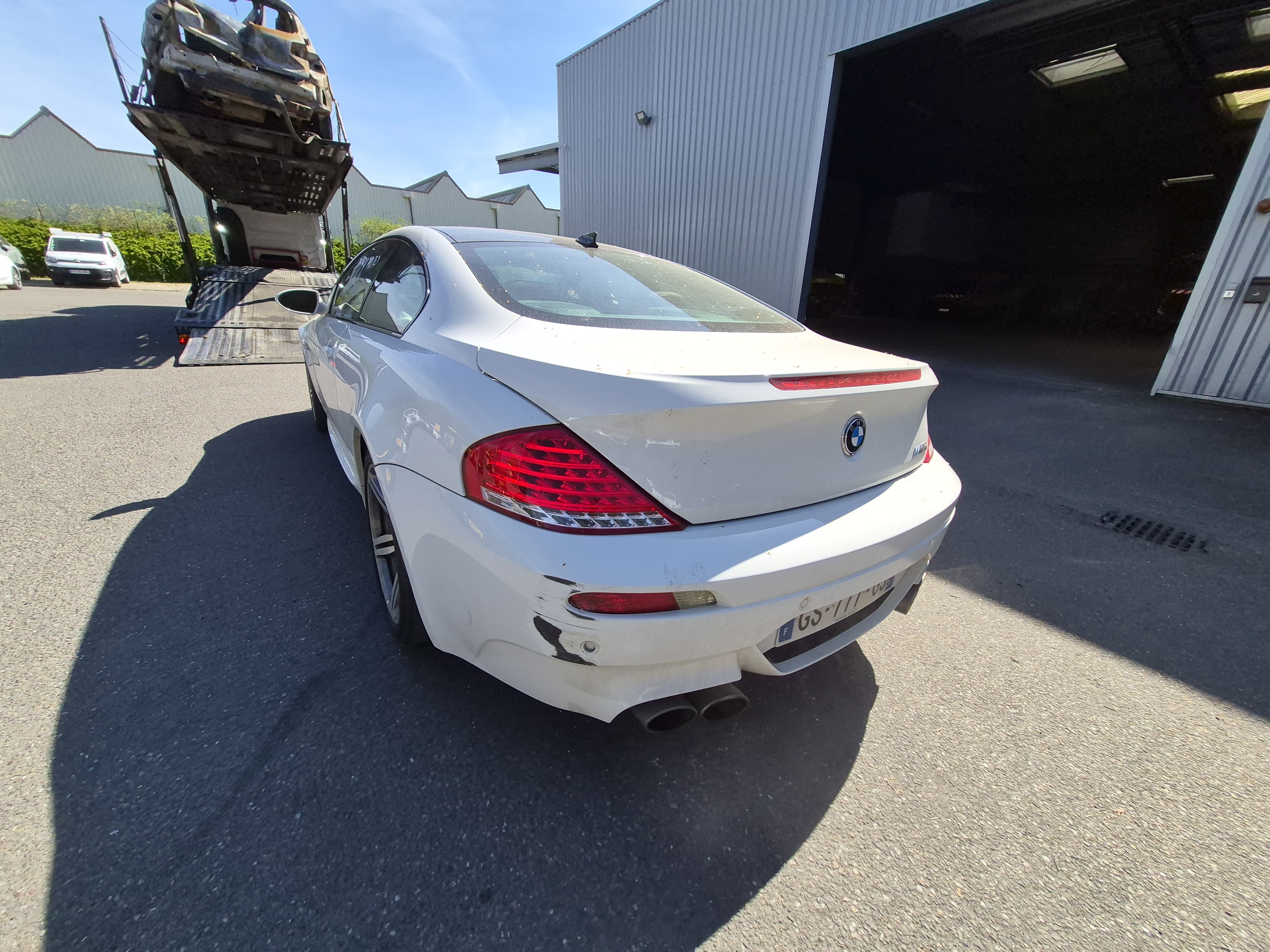 Bas de caisse droit pour BMW SERIE 6 E63 COUPE Bas de caisse droit pour BMW SERIE 6 E63 COUPE
