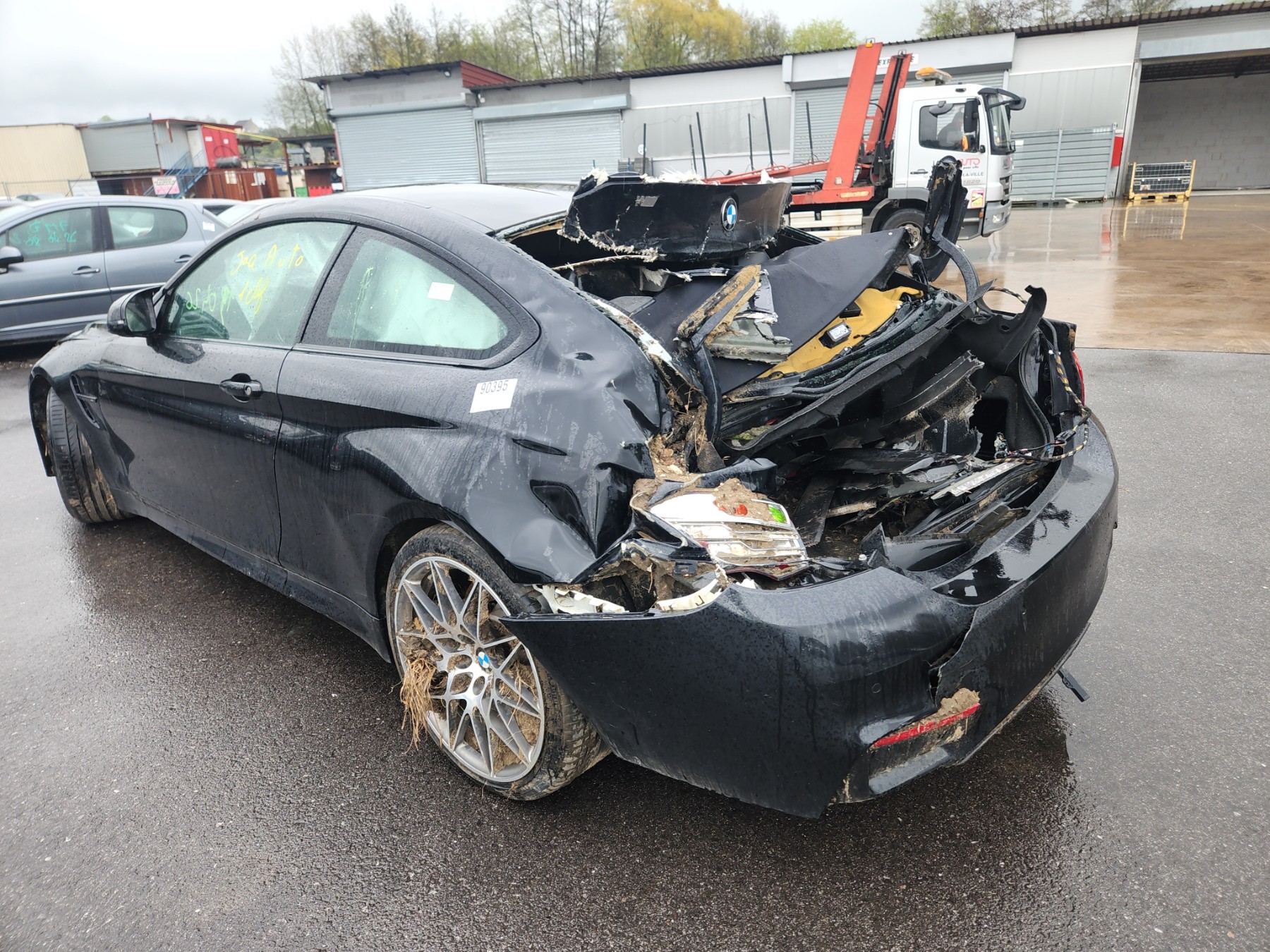 Etrier arriere gauche (freinage) pour BMW SERIE 4 F82 COUPE PHASE 1 Etrier arriere gauche (freinage) pour BMW SERIE 4 F82 COUPE PHASE 1
