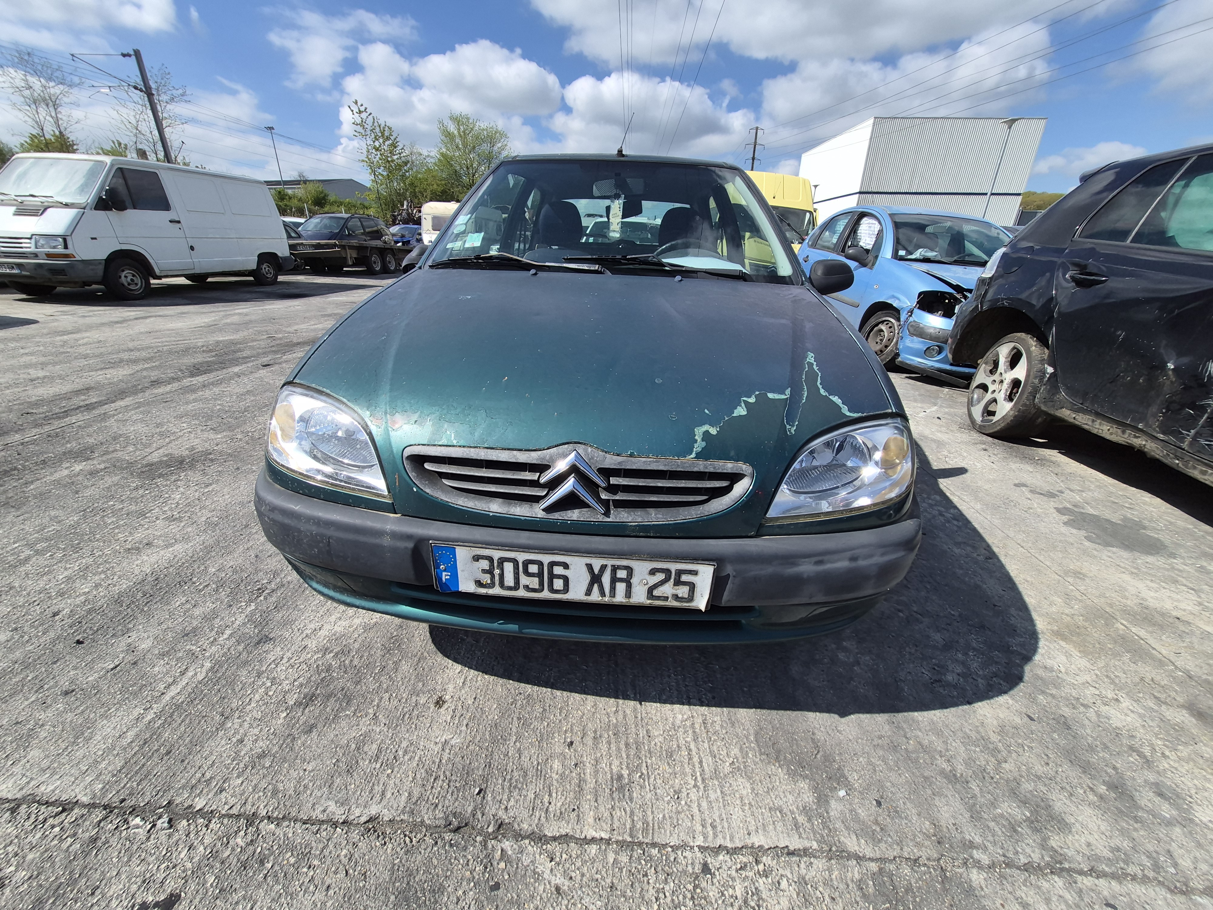 Pare choc arriere pour CITROEN SAXO PHASE 2 Pare choc arriere pour CITROEN SAXO PHASE 2
