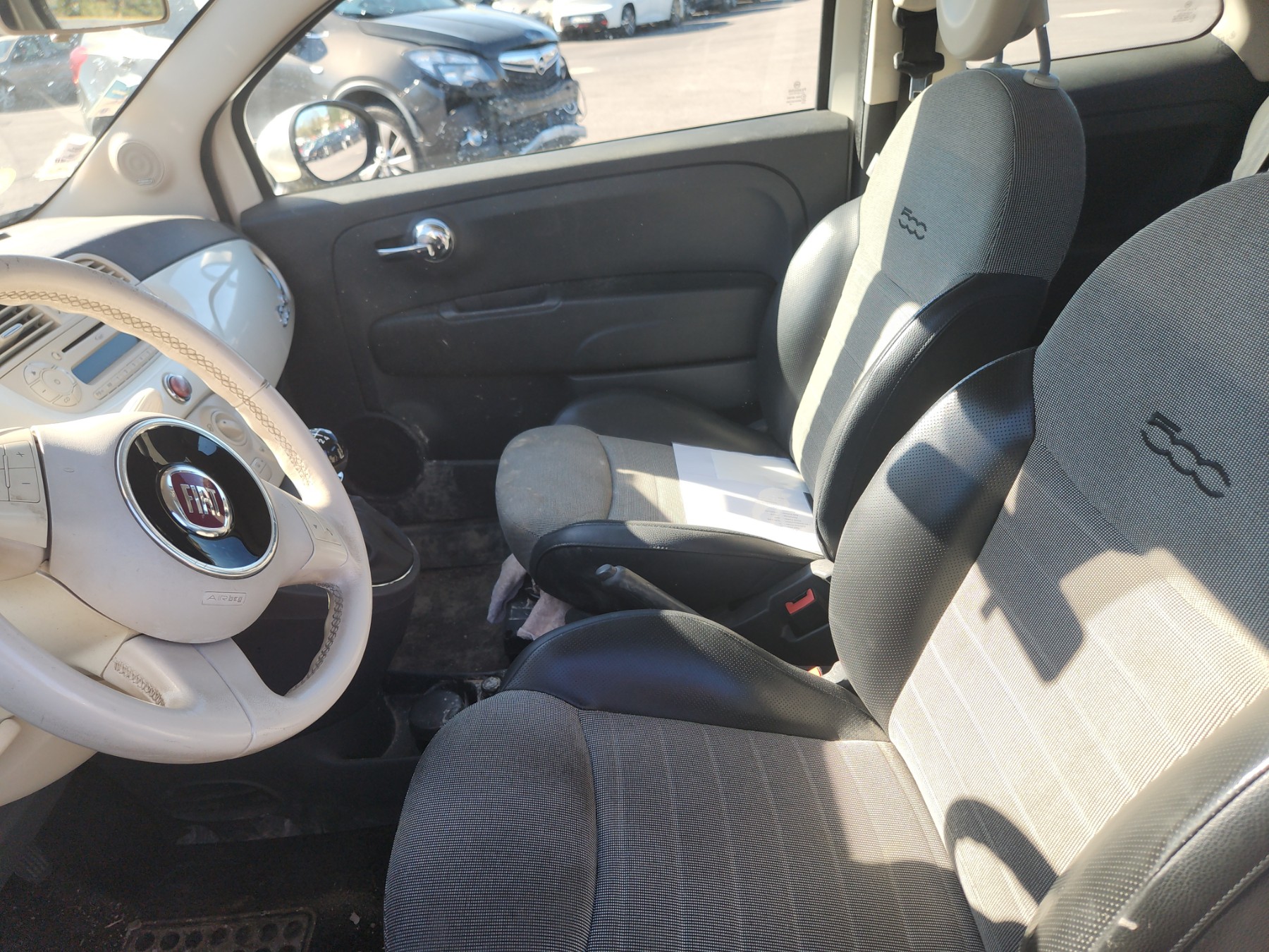 Feu arriere principal gauche (feux) pour FIAT 500 2 CABRIO PHASE 1 Feu arriere principal gauche (feux) pour FIAT 500 2 CABRIO PHASE 1