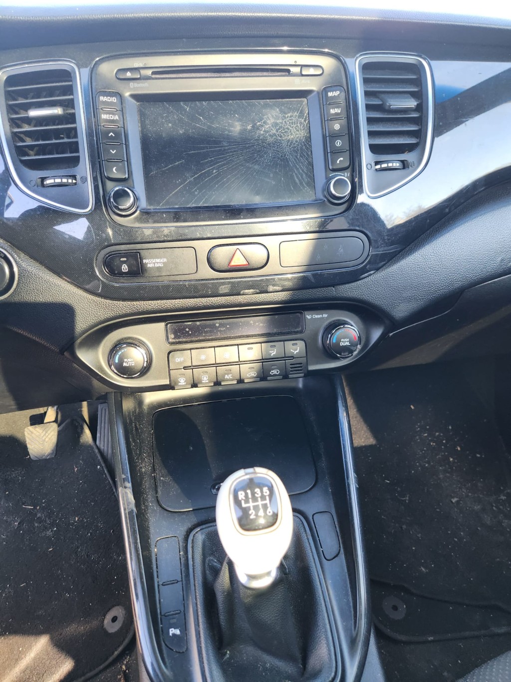 Feu arriere principal gauche (feux) pour KIA CARENS 4 PHASE 1 Feu arriere principal gauche (feux) pour KIA CARENS 4 PHASE 1