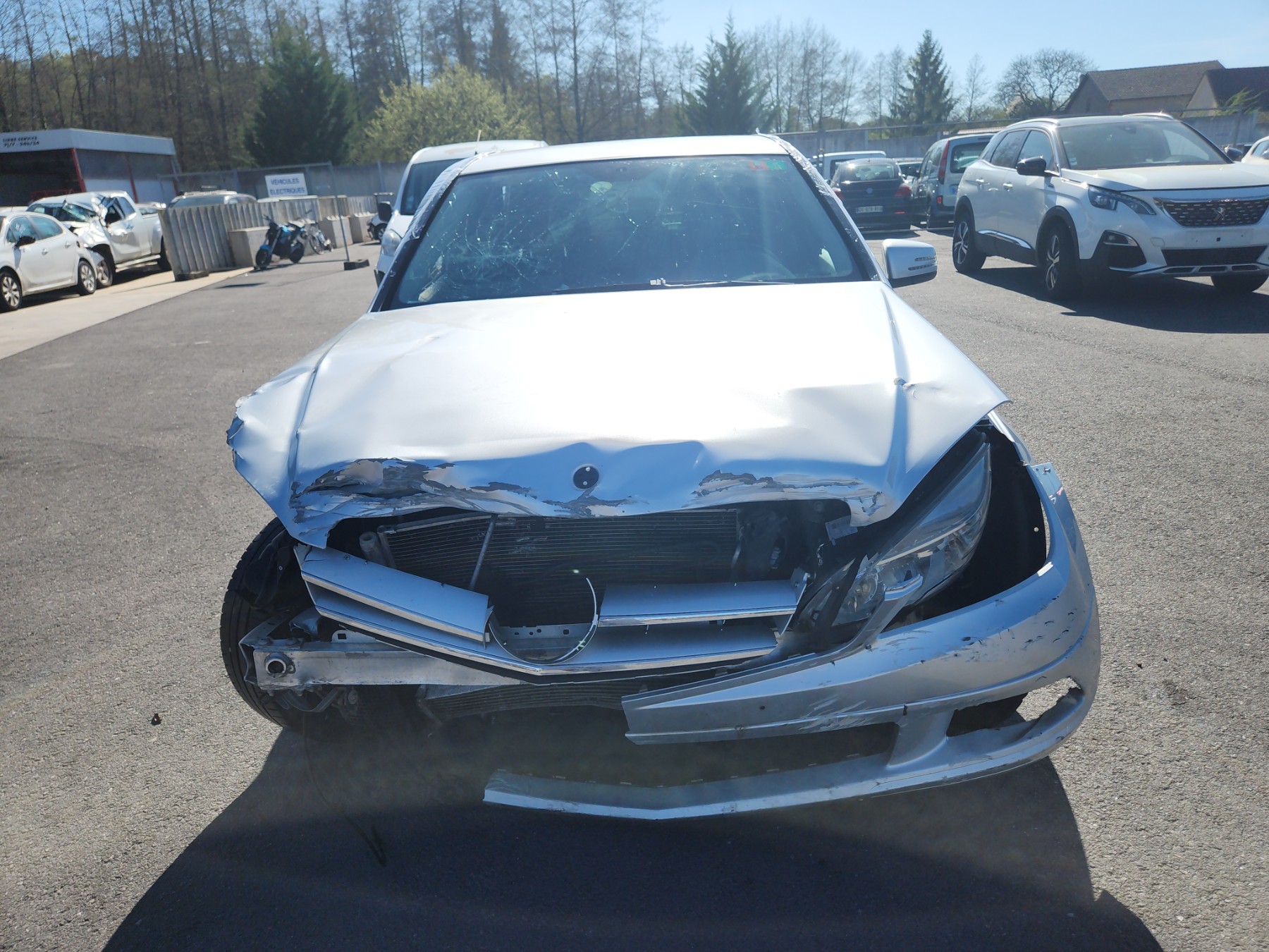 Porte arriere gauche pour MERCEDES CLASSE C 204 PHASE 1 Porte arriere gauche pour MERCEDES CLASSE C 204 PHASE 1