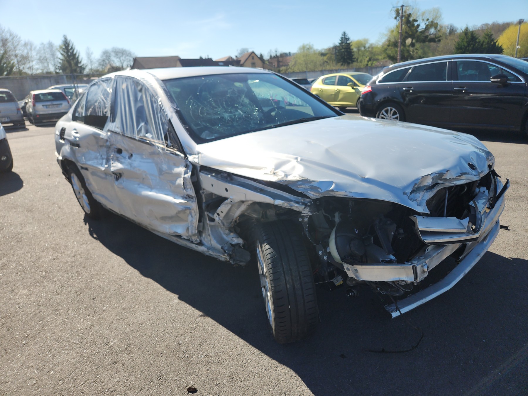 Porte arriere gauche pour MERCEDES CLASSE C 204 PHASE 1 Porte arriere gauche pour MERCEDES CLASSE C 204 PHASE 1