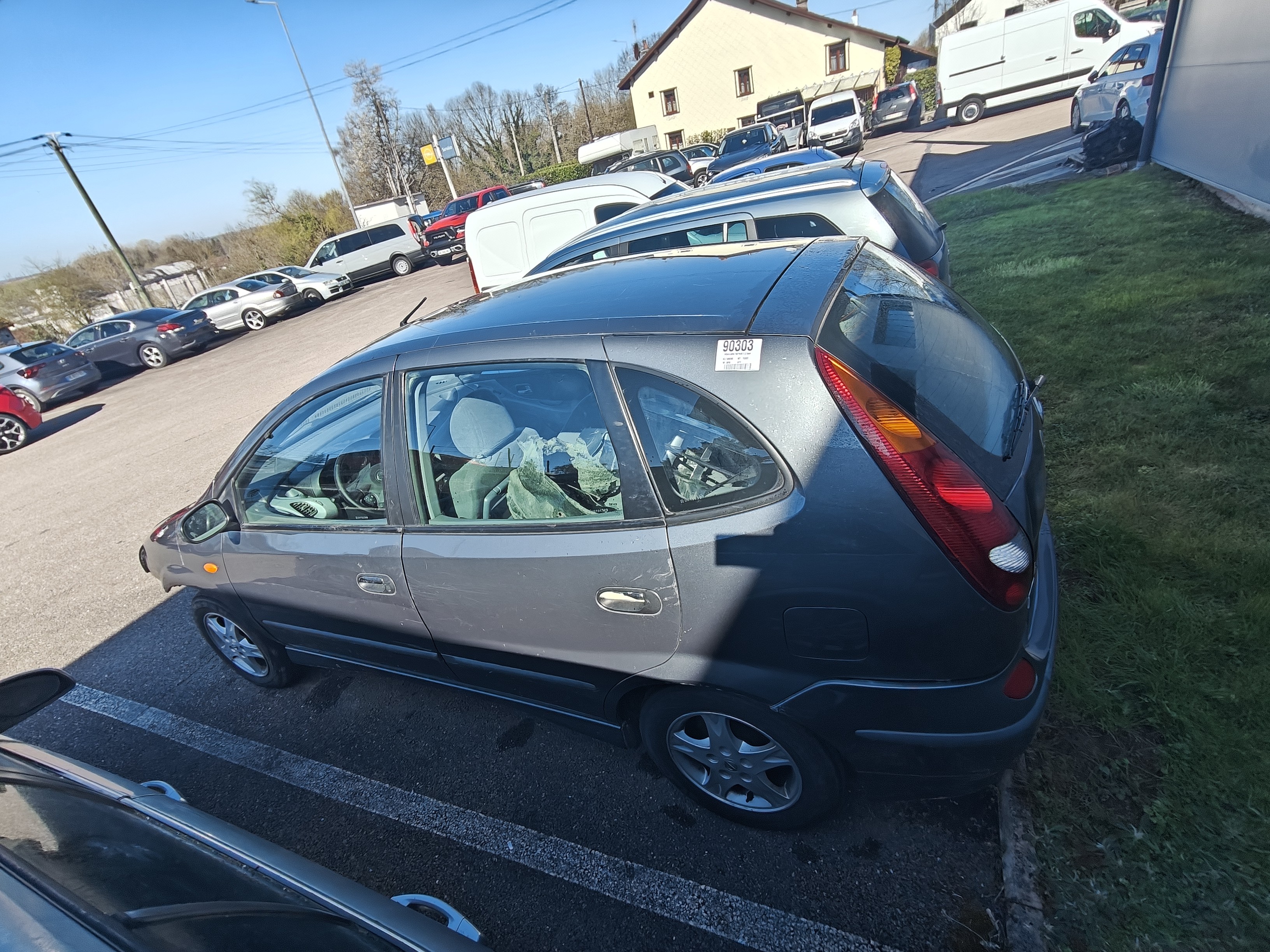 Feu arriere principal droit (feux) pour NISSAN ALMERA TINO PHASE 2 Feu arriere principal droit (feux) pour NISSAN ALMERA TINO PHASE 2