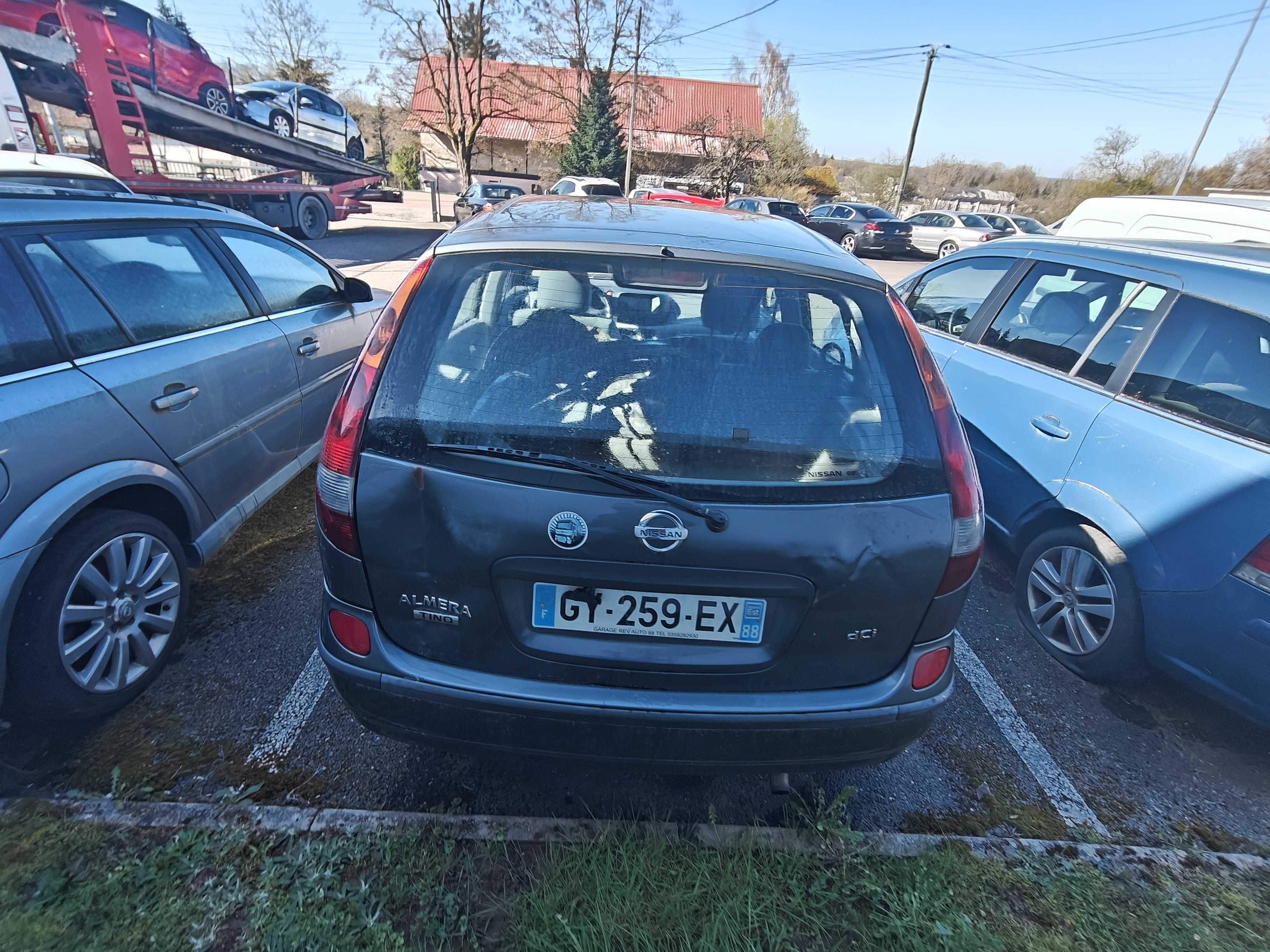 Feu arriere principal droit (feux) pour NISSAN ALMERA TINO PHASE 2 Feu arriere principal droit (feux) pour NISSAN ALMERA TINO PHASE 2