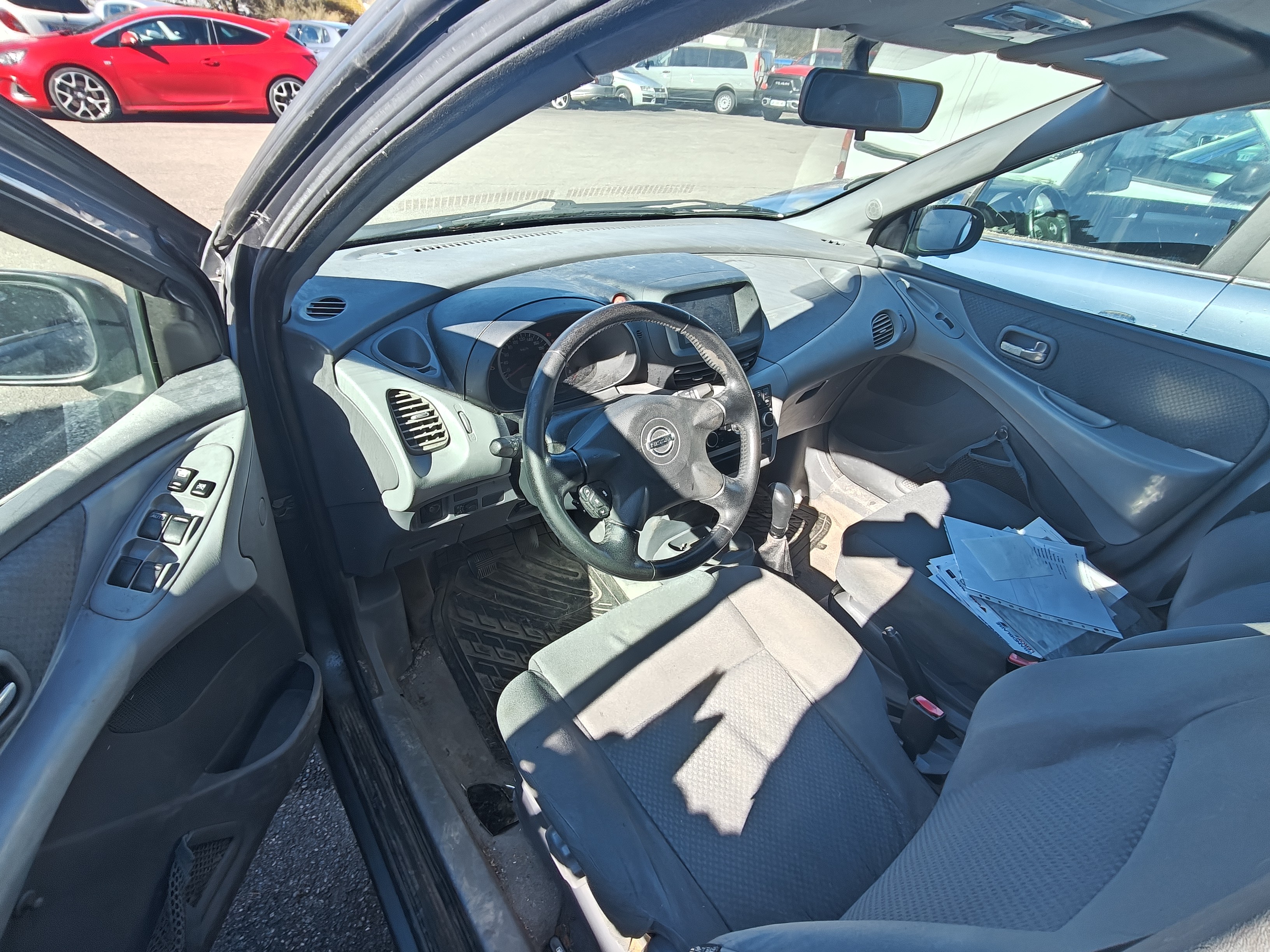 Feu arriere principal droit (feux) pour NISSAN ALMERA TINO PHASE 2 Feu arriere principal droit (feux) pour NISSAN ALMERA TINO PHASE 2