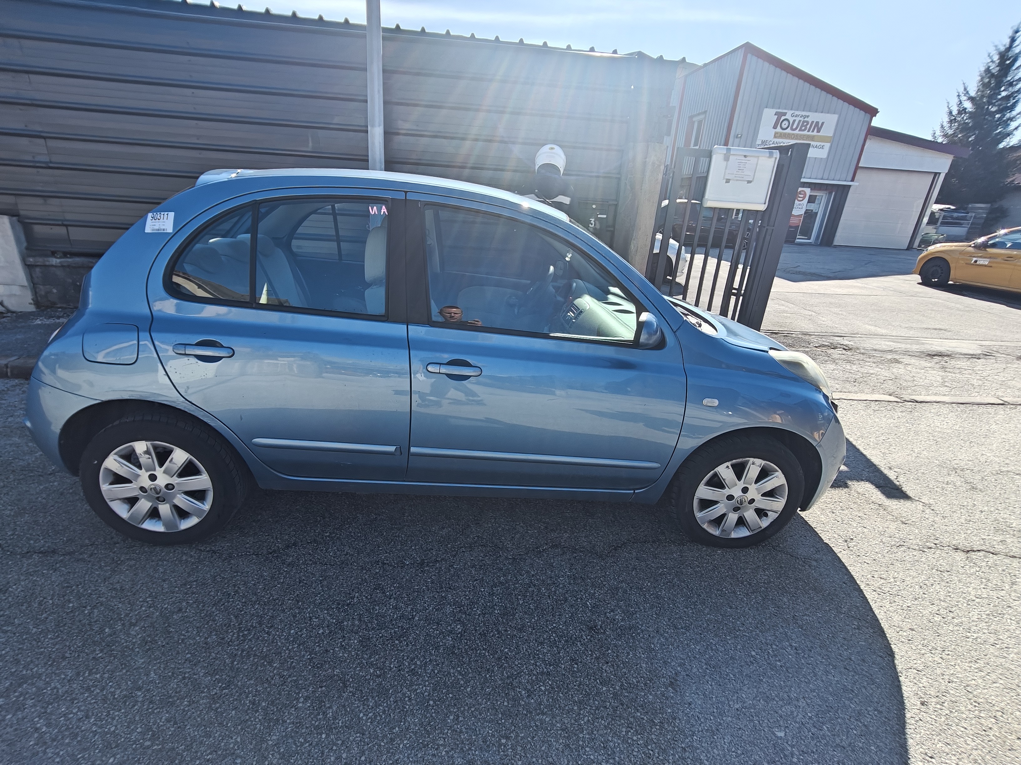 Retroviseur gauche pour NISSAN MICRA 3 PHASE 3 Retroviseur gauche pour NISSAN MICRA 3 PHASE 3