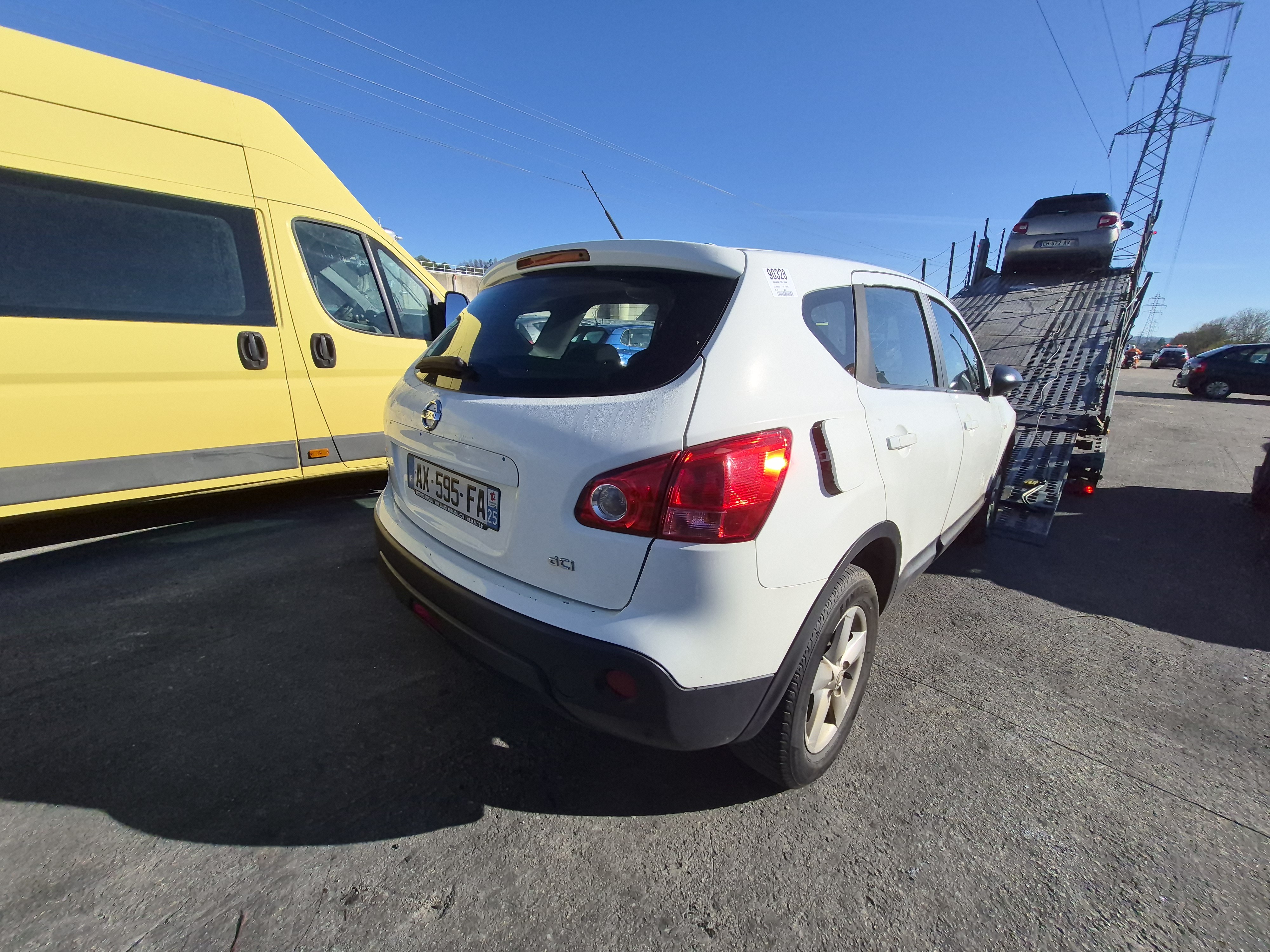 Extension d'aile arriere droit pour NISSAN QASHQAI 1 PHASE 1 Extension d'aile arriere droit pour NISSAN QASHQAI 1 PHASE 1
