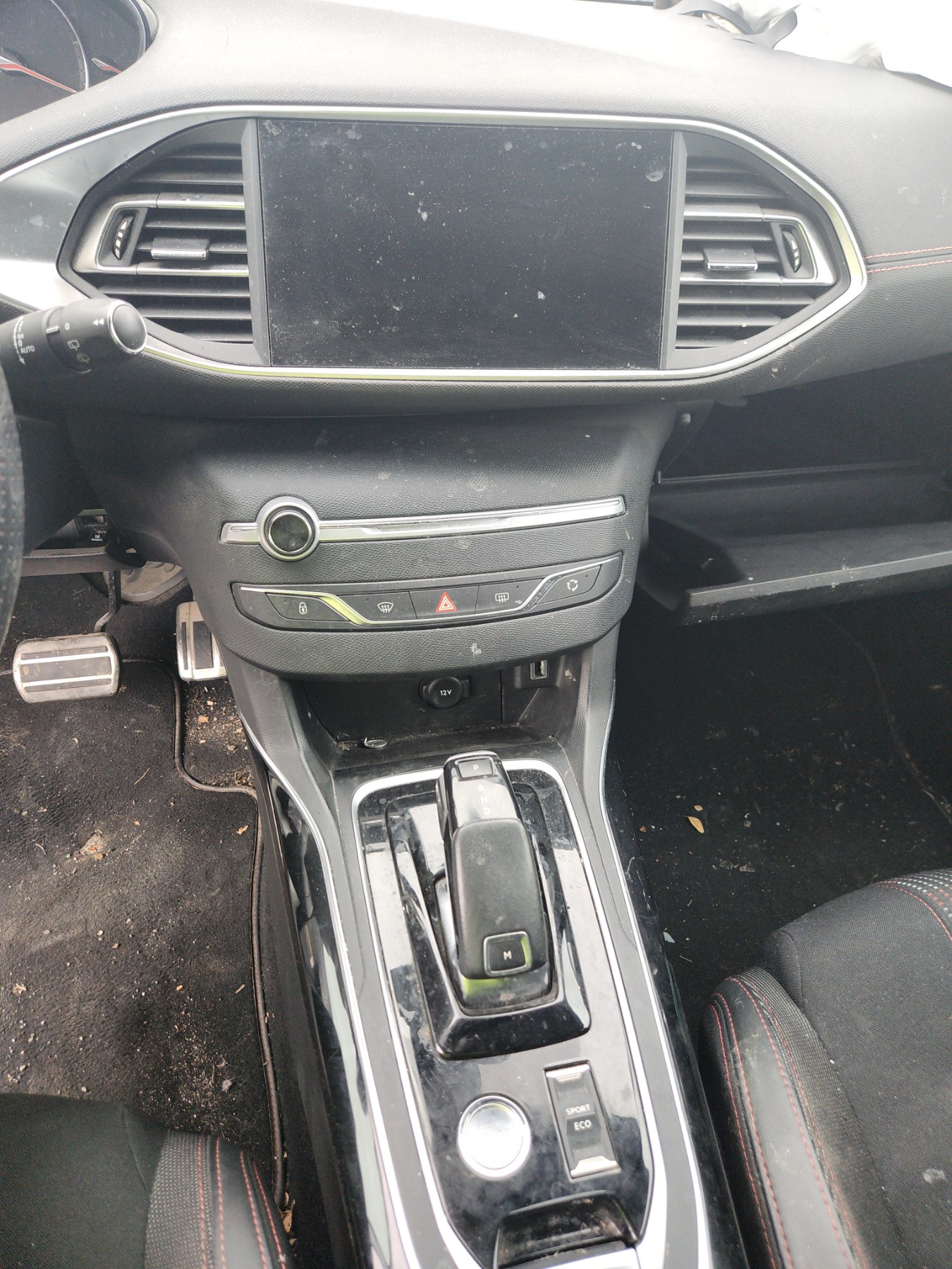 Réservoir AdBlue pour PEUGEOT 308 2 SW PHASE 2 BREAK Réservoir AdBlue pour PEUGEOT 308 2 SW PHASE 2 BREAK
