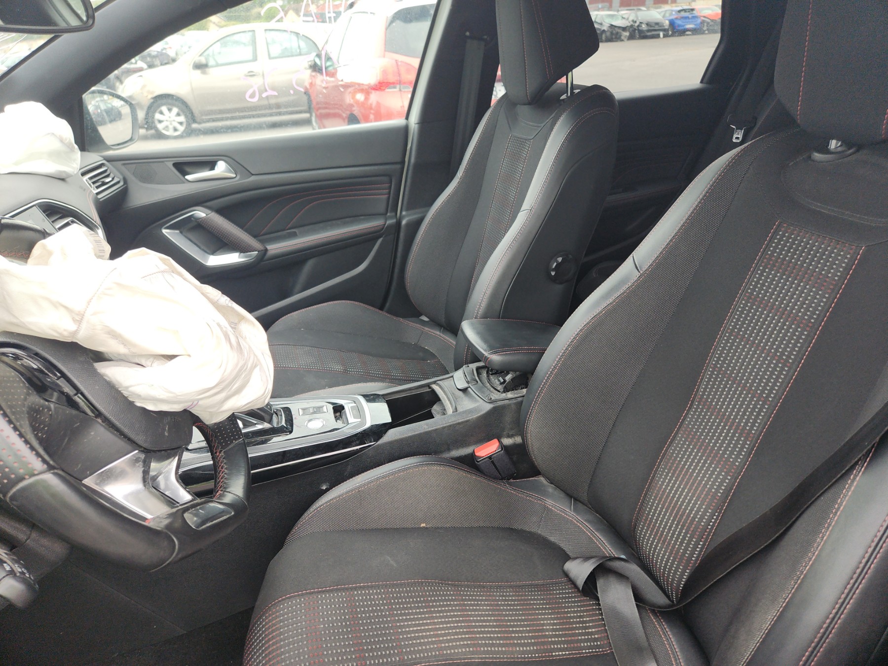Réservoir AdBlue pour PEUGEOT 308 2 SW PHASE 2 BREAK Réservoir AdBlue pour PEUGEOT 308 2 SW PHASE 2 BREAK