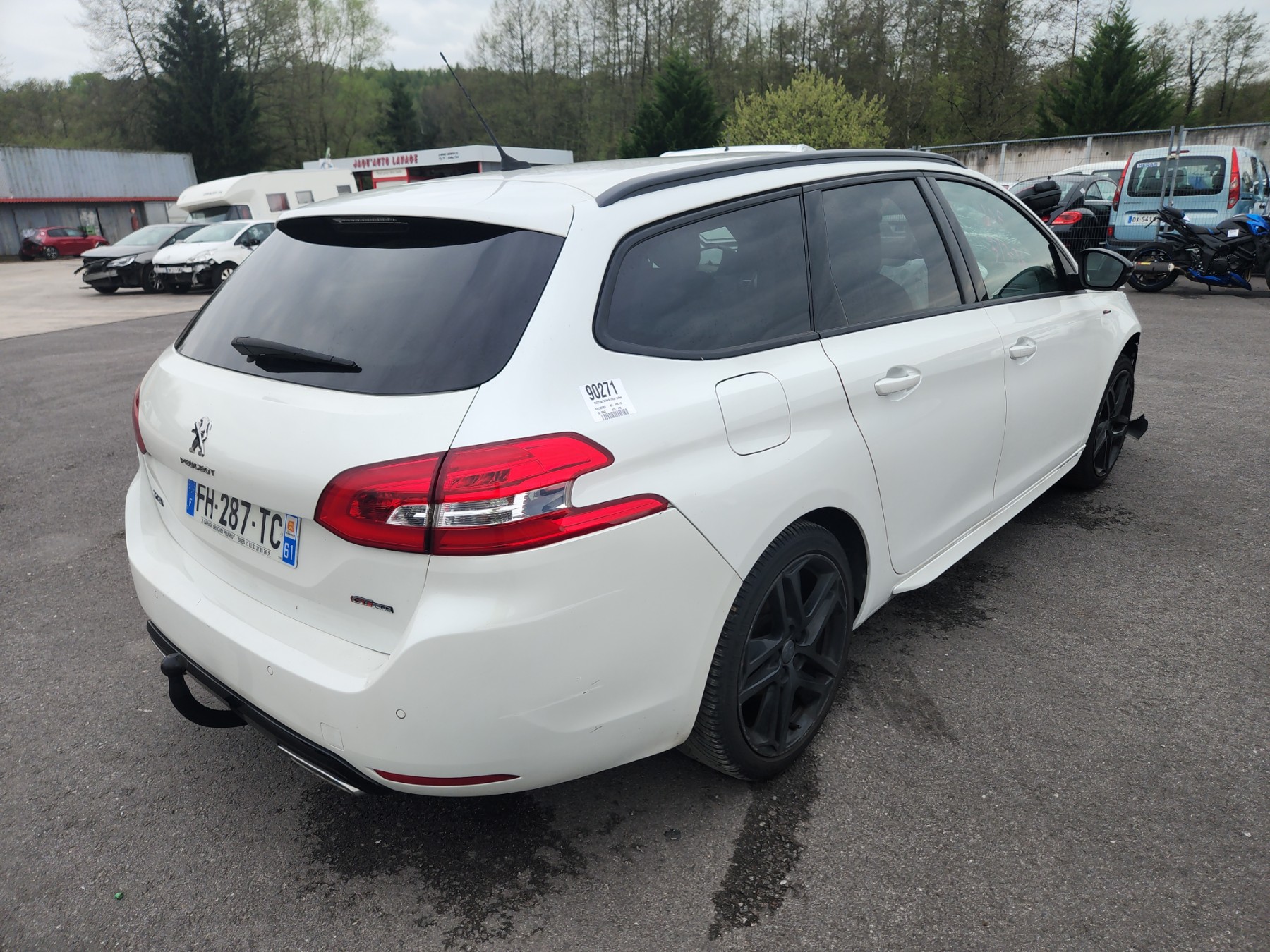 Réservoir AdBlue pour PEUGEOT 308 2 SW PHASE 2 BREAK Réservoir AdBlue pour PEUGEOT 308 2 SW PHASE 2 BREAK