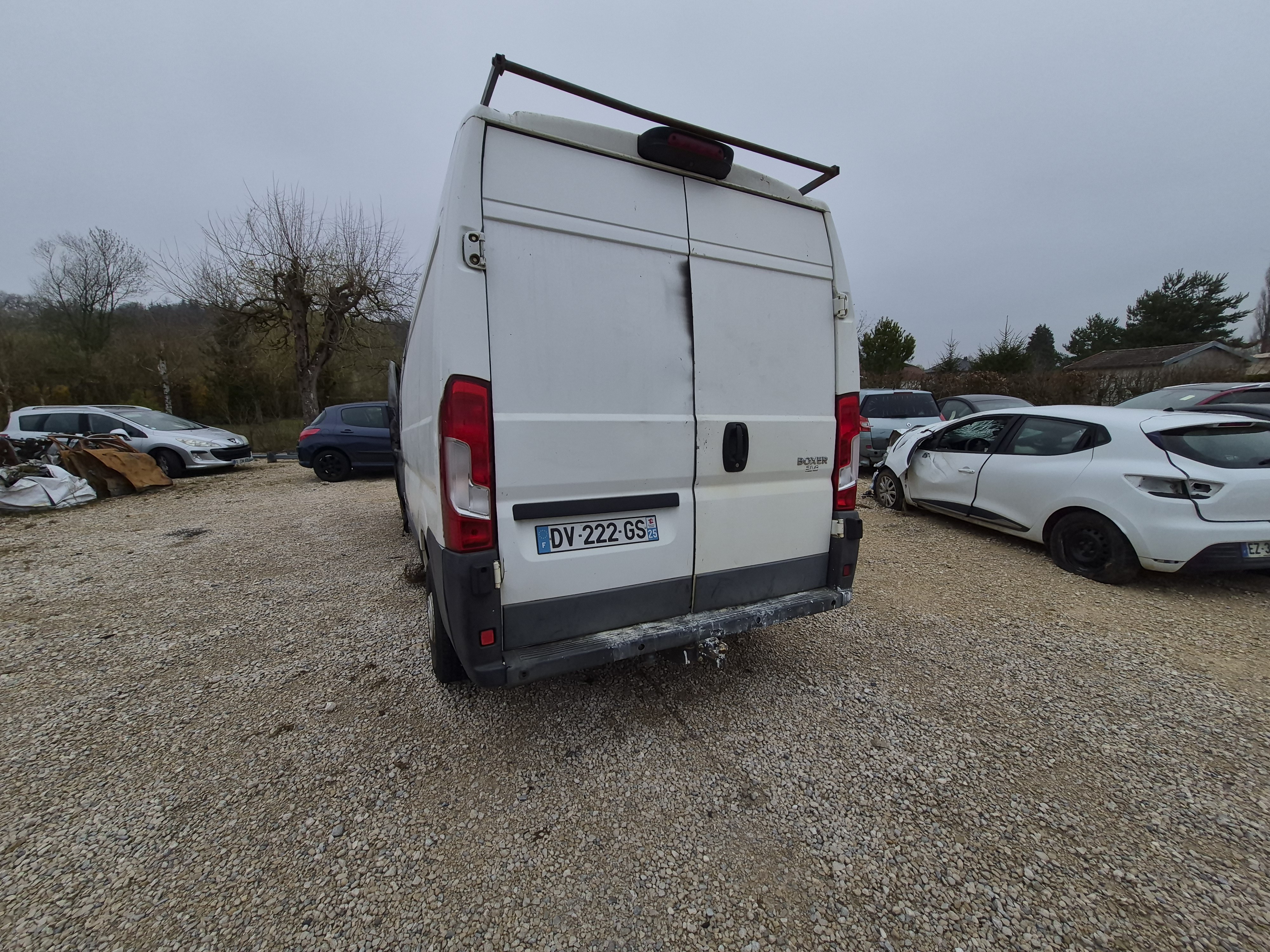 Crosse arriere gauche pour PEUGEOT BOXER 3 PHASE 2 Crosse arriere gauche pour PEUGEOT BOXER 3 PHASE 2