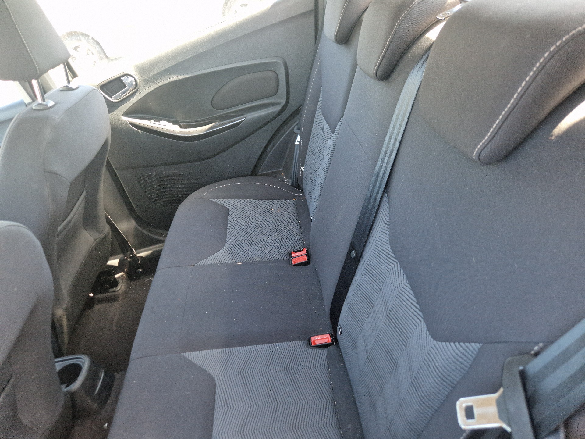 Renfort pare choc arriere (traverse) pour FORD KA+ Renfort pare choc arriere (traverse) pour FORD KA+