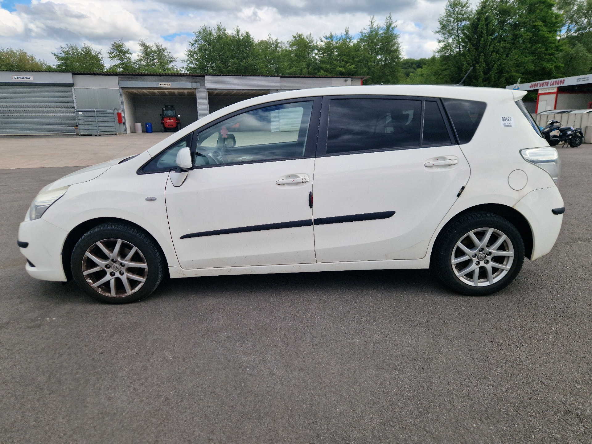 Aile avant droit pour TOYOTA VERSO 2009 PHASE 1 Aile avant droit pour TOYOTA VERSO 2009 PHASE 1