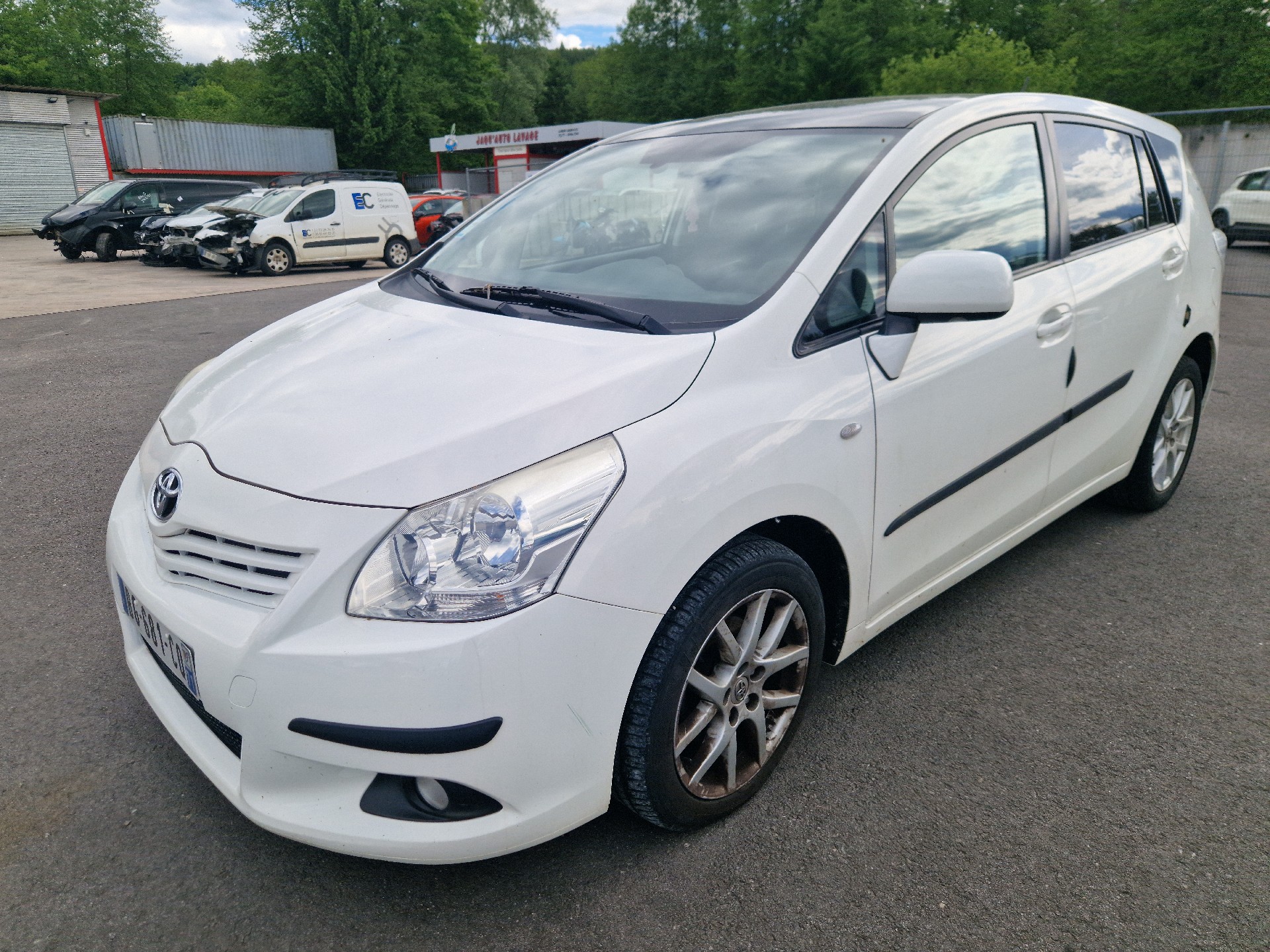 Aile avant droit pour TOYOTA VERSO 2009 PHASE 1 Aile avant droit pour TOYOTA VERSO 2009 PHASE 1