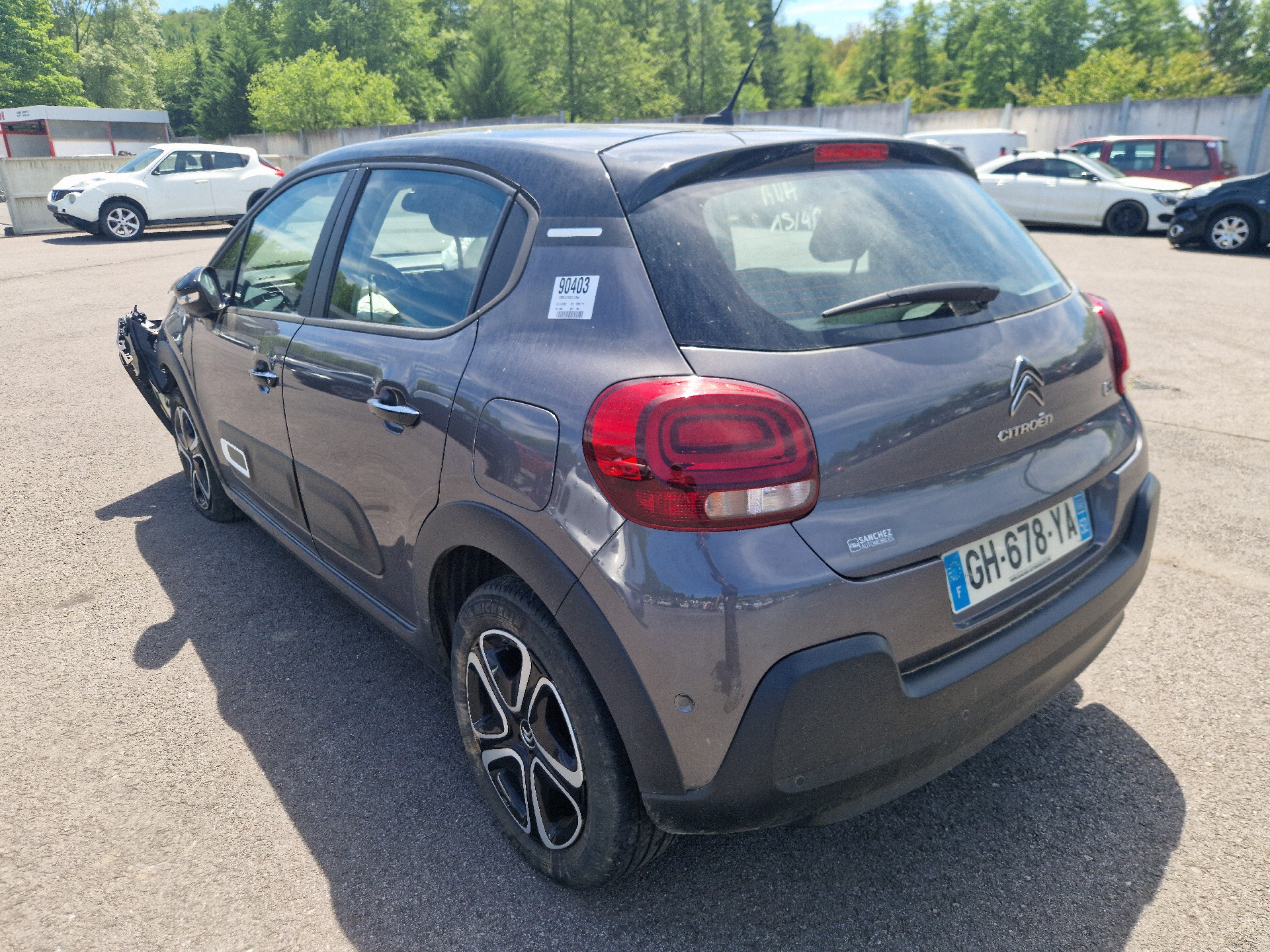 Aile avant gauche pour CITROEN C3 3 PHASE 2 Aile avant gauche pour CITROEN C3 3 PHASE 2