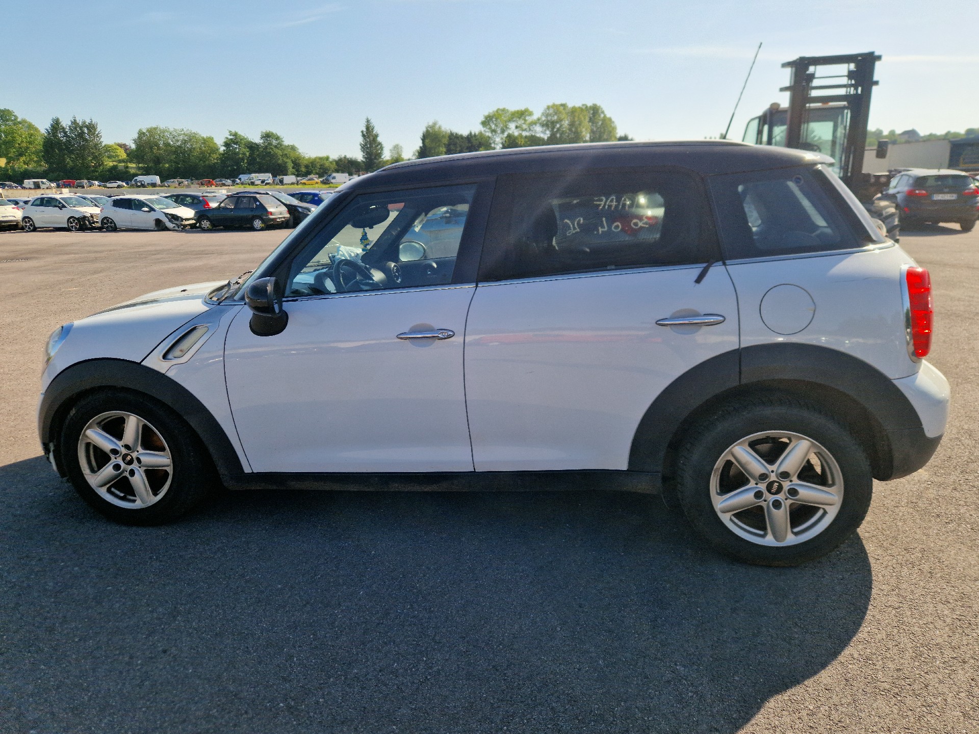 Optique avant principal gauche (feux)(phare) pour MINI MINI 2 R60 COUNTRYMAN BREAK Optique avant principal gauche (feux)(phare) pour MINI MINI 2 R60 COUNTRYMAN BREAK